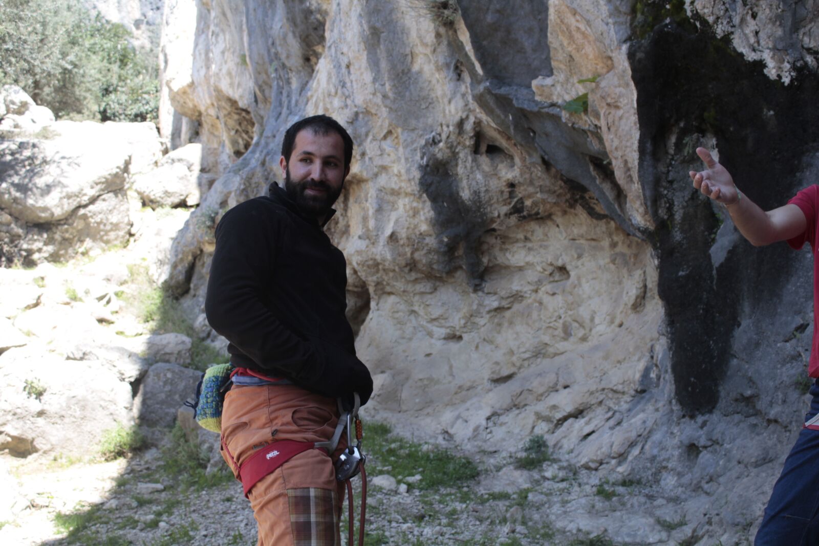 Canon EOS 600D (Rebel EOS T3i / EOS Kiss X5) sample photo. Me, player, climbing photography
