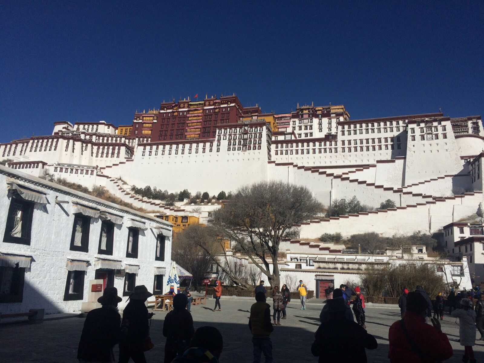 iPhone 5s back camera 4.15mm f/2.2 sample photo. Tibet, potala, lhasa photography
