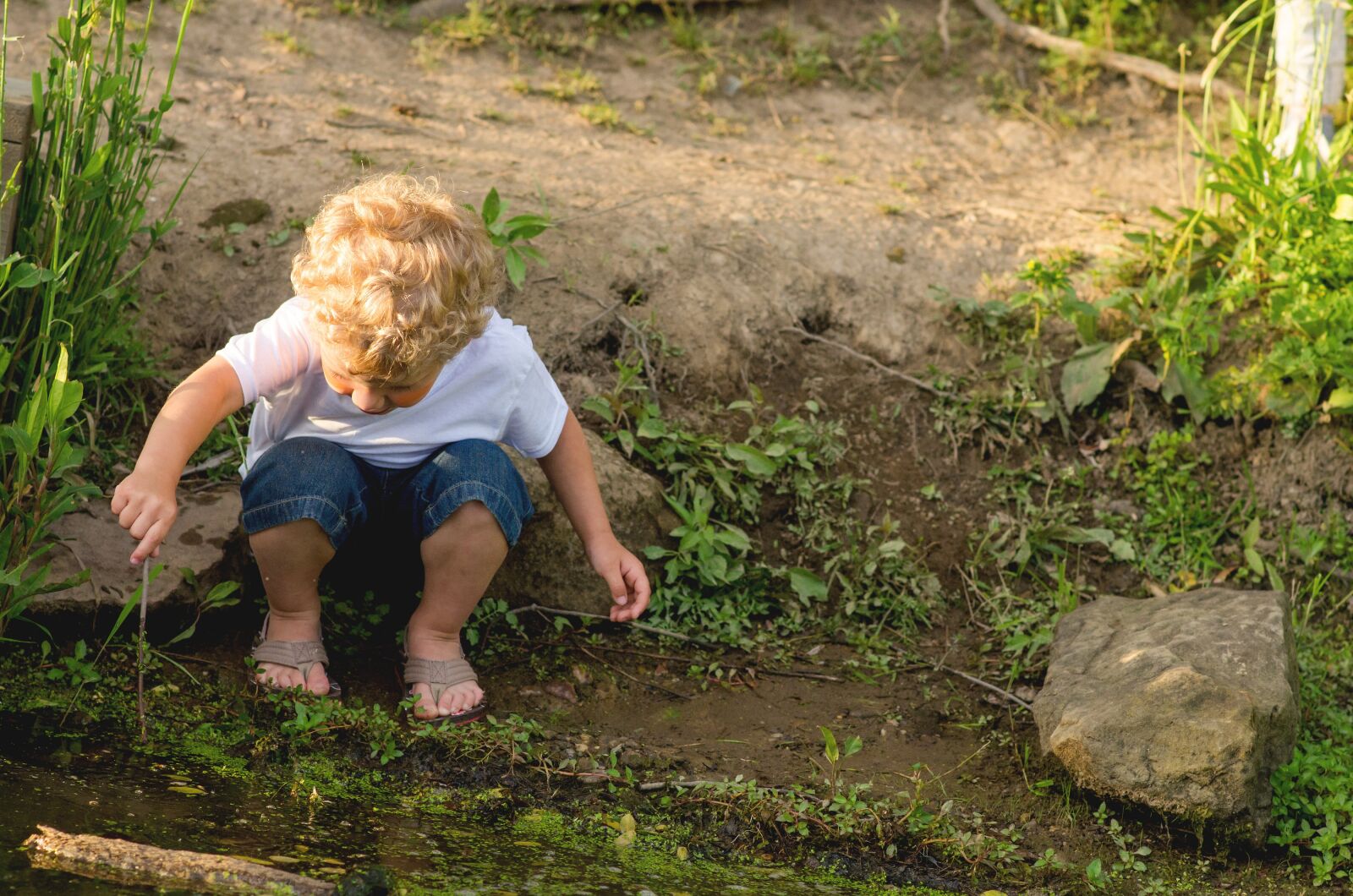 Nikon D7000 sample photo. Little boy, pond, lake photography
