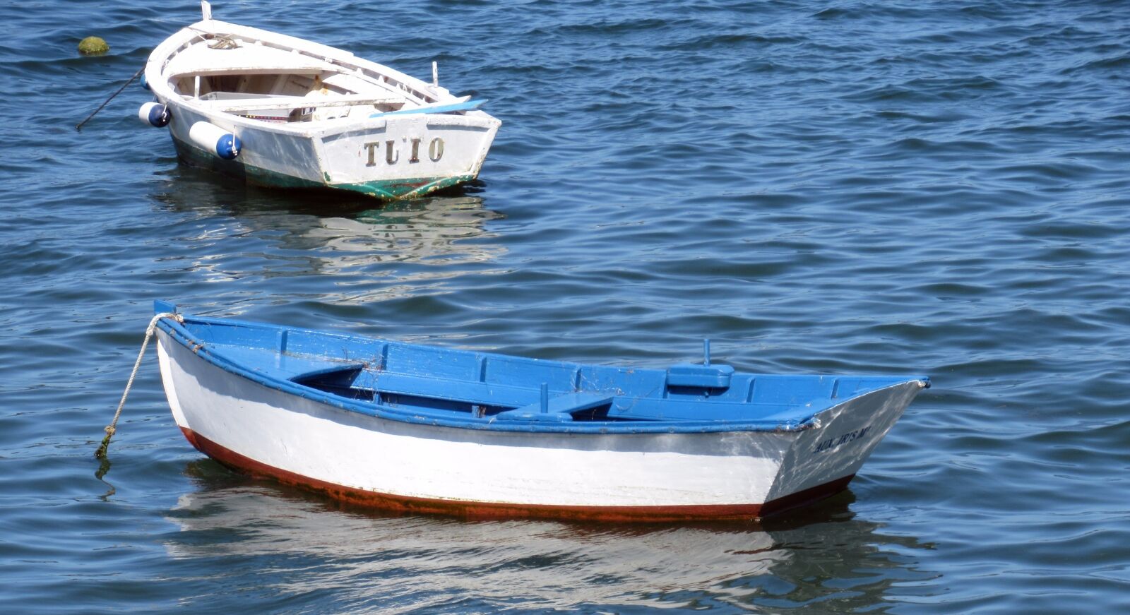 Canon PowerShot SX620 HS sample photo. Boats, blue, water photography