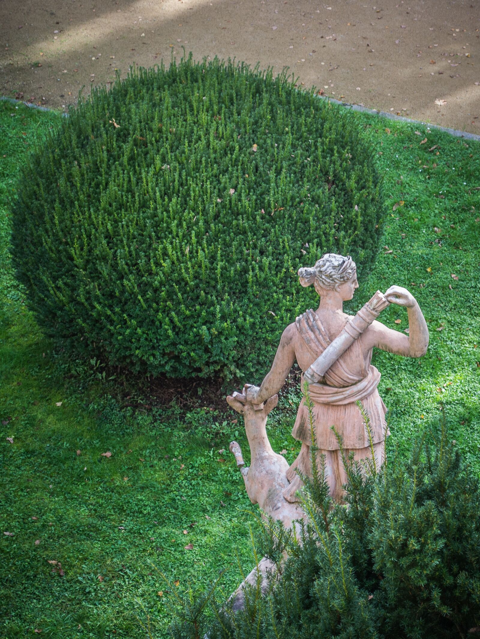 Nikon D3100 sample photo. Park, statue, art photography
