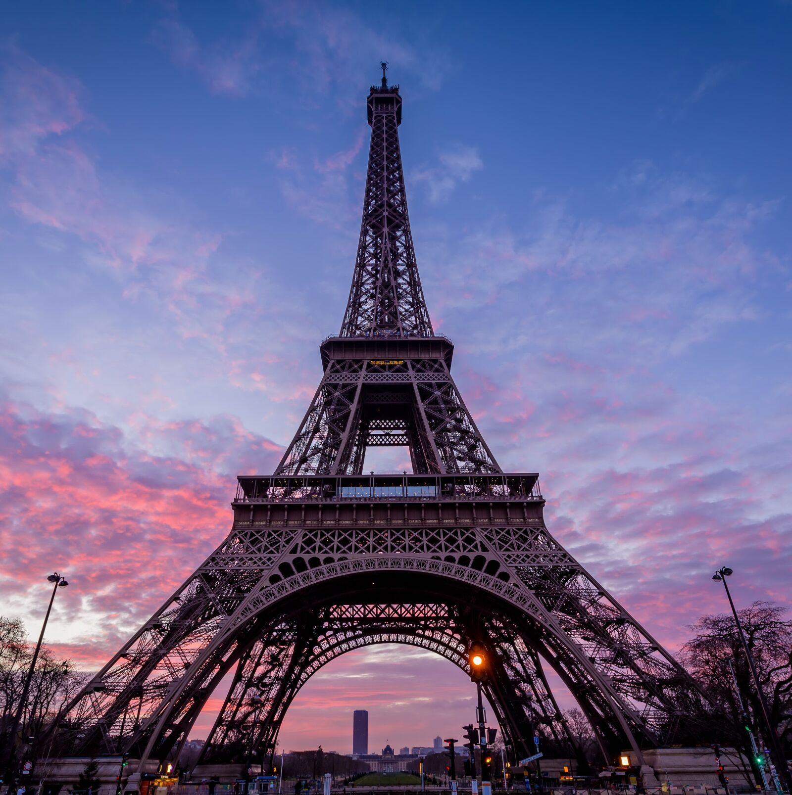 Canon EF 16-35mm F2.8L II USM sample photo. Eiffel tower, paris, architecture photography