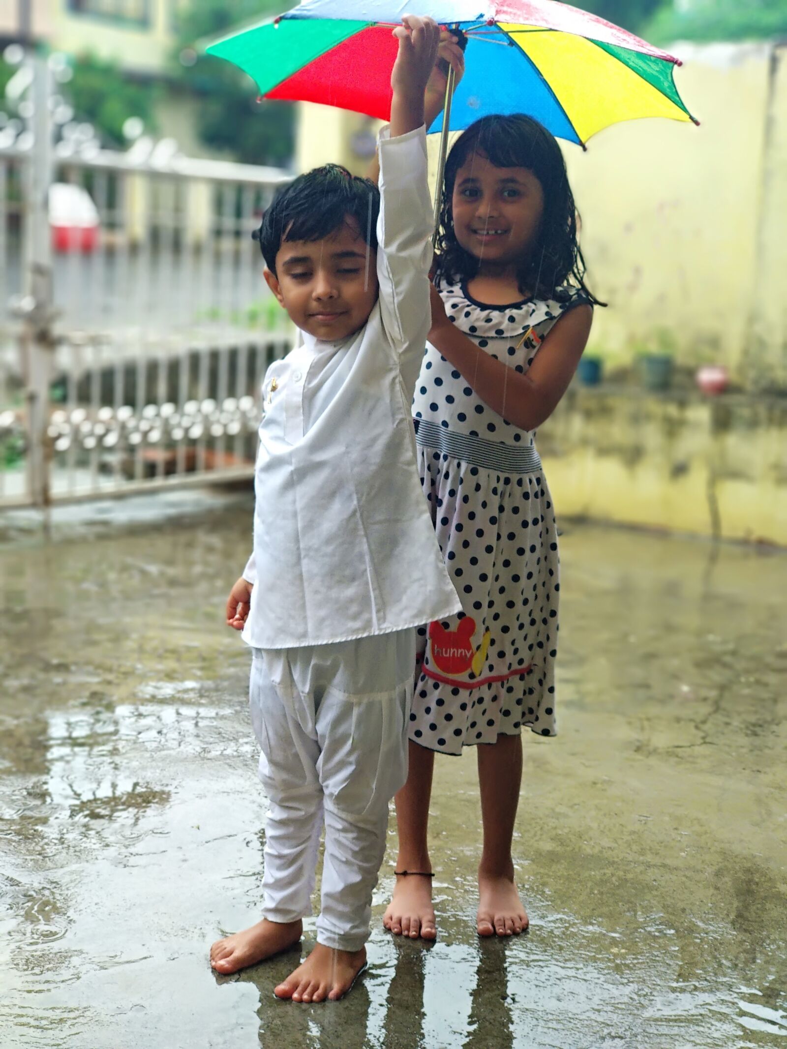 Xiaomi Mi A1 sample photo. Rain, colors, water photography