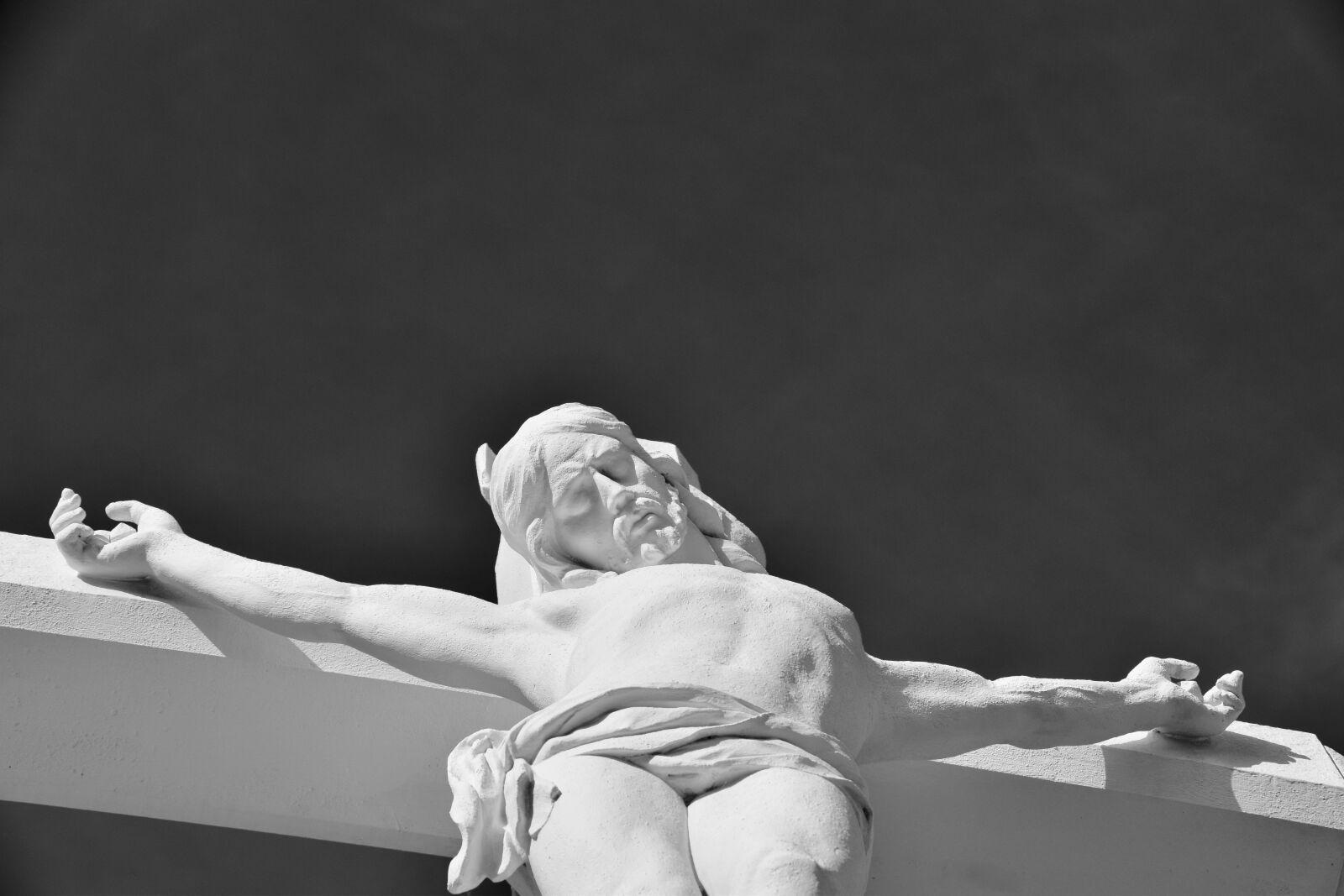 Nikon D5600 sample photo. Cross, christ, sculpture jesus photography