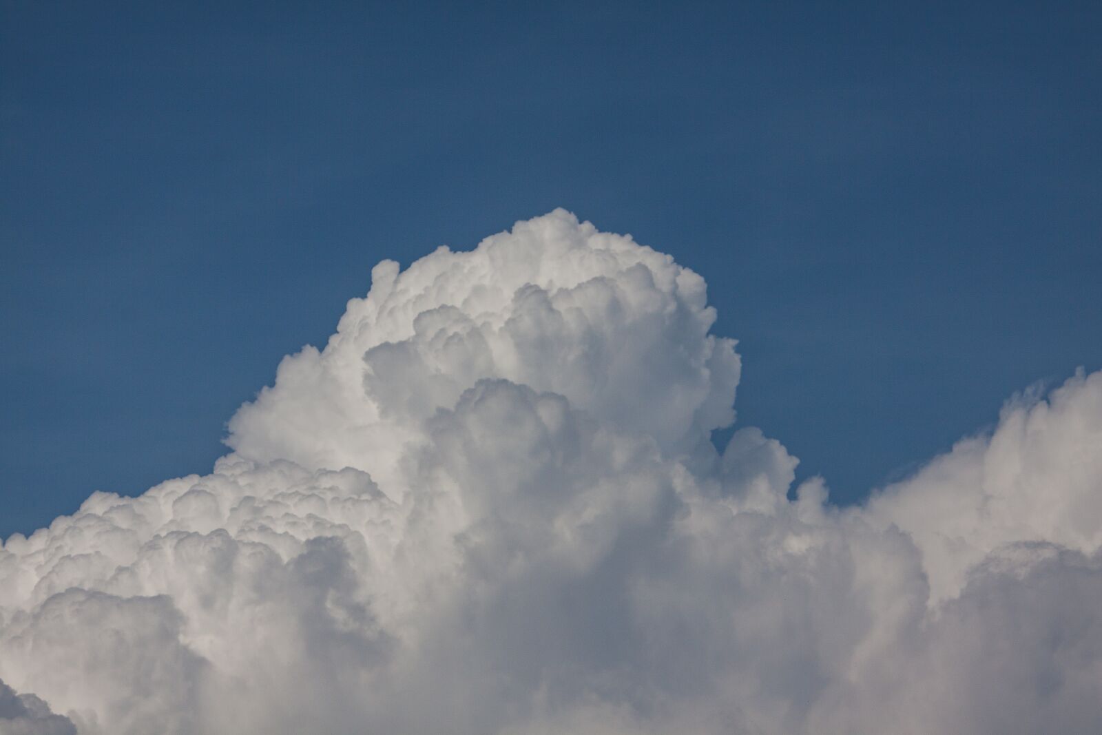 Canon EOS 50D sample photo. Clouds, sky, cumulus clouds photography