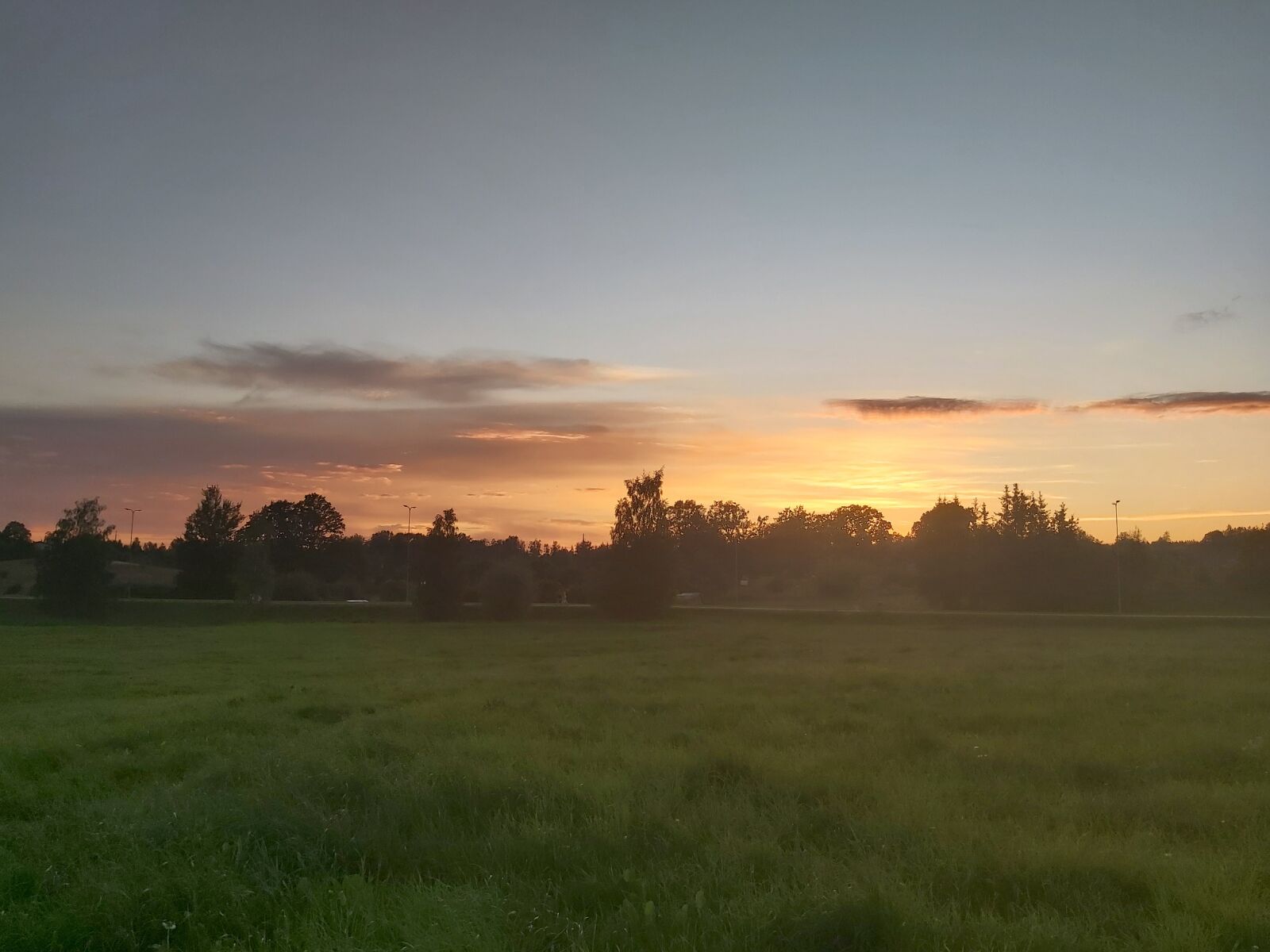Samsung Galaxy A70 sample photo. Sunset, field, nature photography
