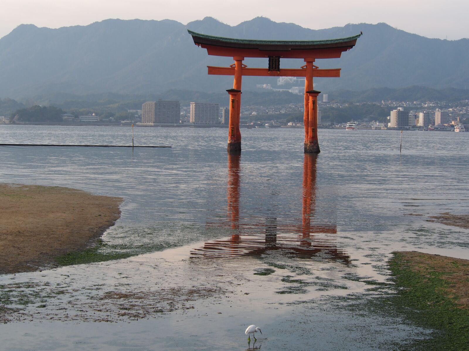 Olympus M.Zuiko Digital ED 40-150mm F4-5.6 R sample photo. Hiroshima, miyajima, itsukushima photography