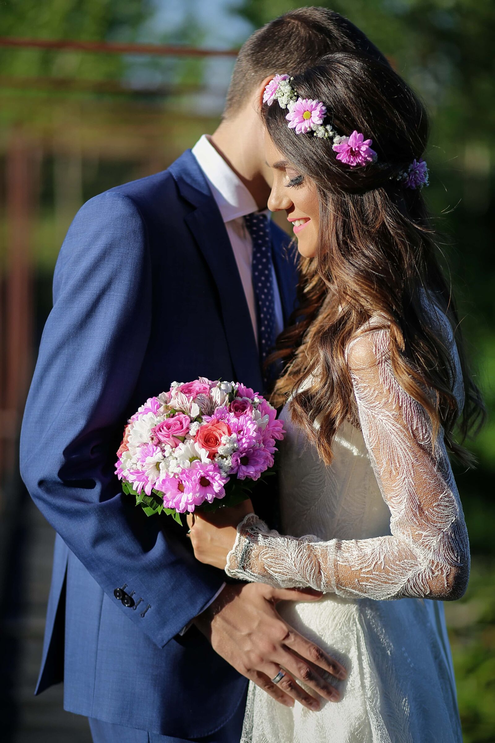 Canon EF 85mm F1.8 USM sample photo. Wedding dress, bride, hairstyle photography