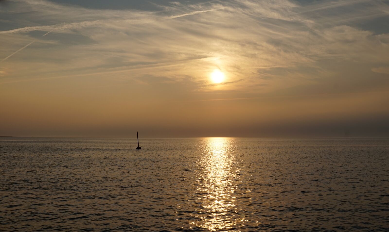 Sony Alpha a5000 (ILCE 5000) sample photo. Sunset, sun, dawn photography