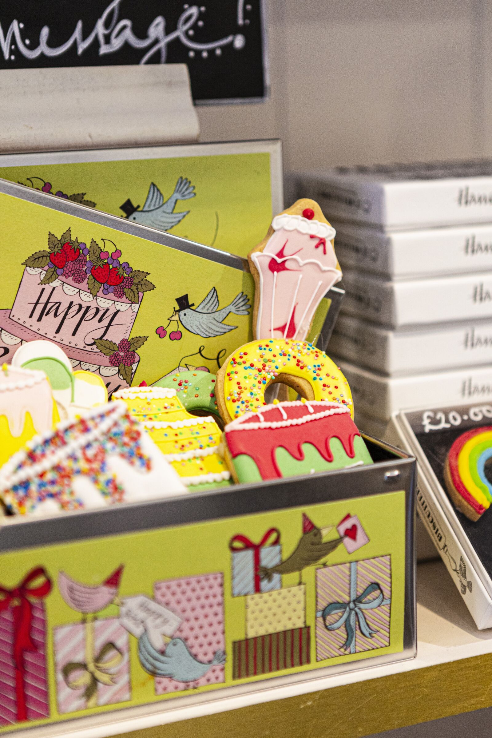Canon EOS 5D Mark II sample photo. Cookies, bakery, oven photography