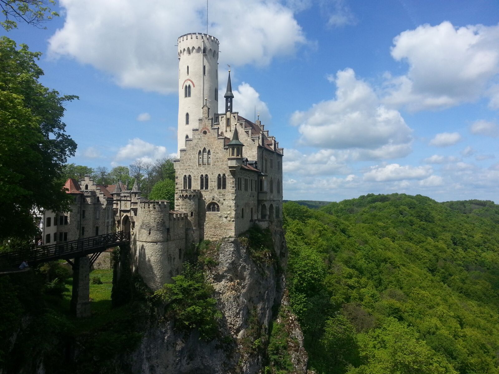 Samsung Galaxy Note2 sample photo. Castle, lichtenstein castle, reutlingen photography