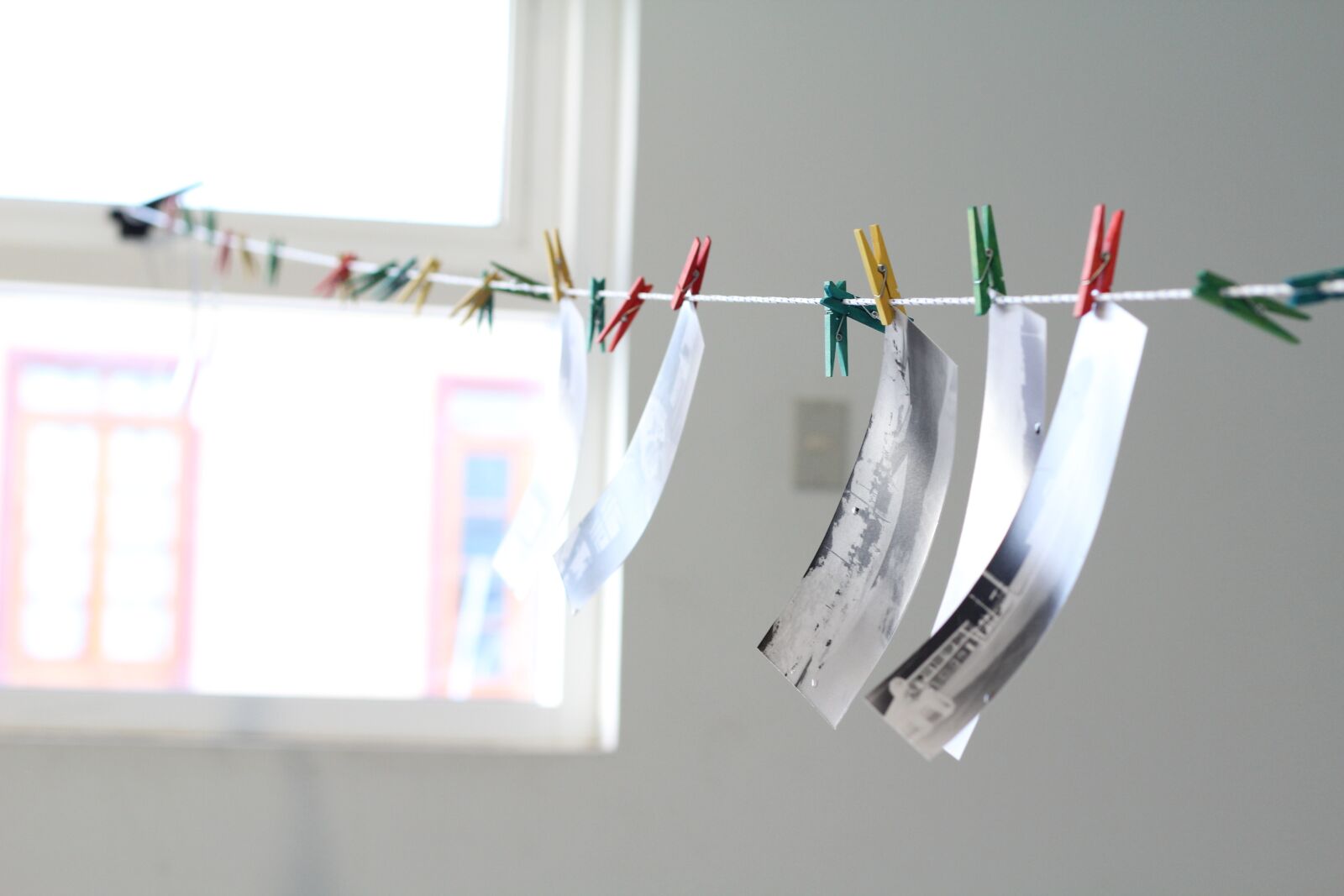 Canon EOS 1200D (EOS Rebel T5 / EOS Kiss X70 / EOS Hi) sample photo. Pinhole, photography, drying rack photography