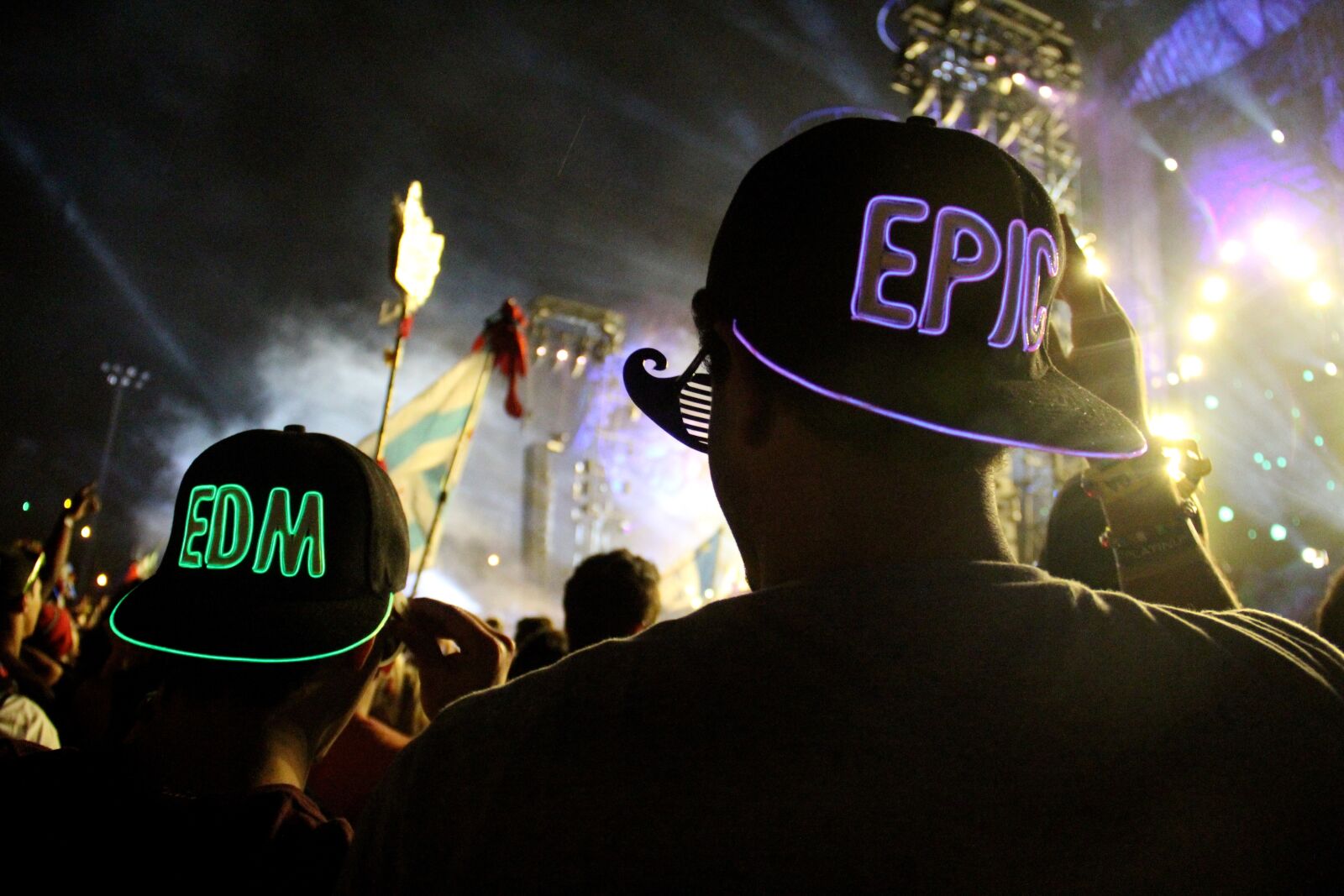 Canon EF-S 18-135mm F3.5-5.6 IS sample photo. Electric dance music, edm photography