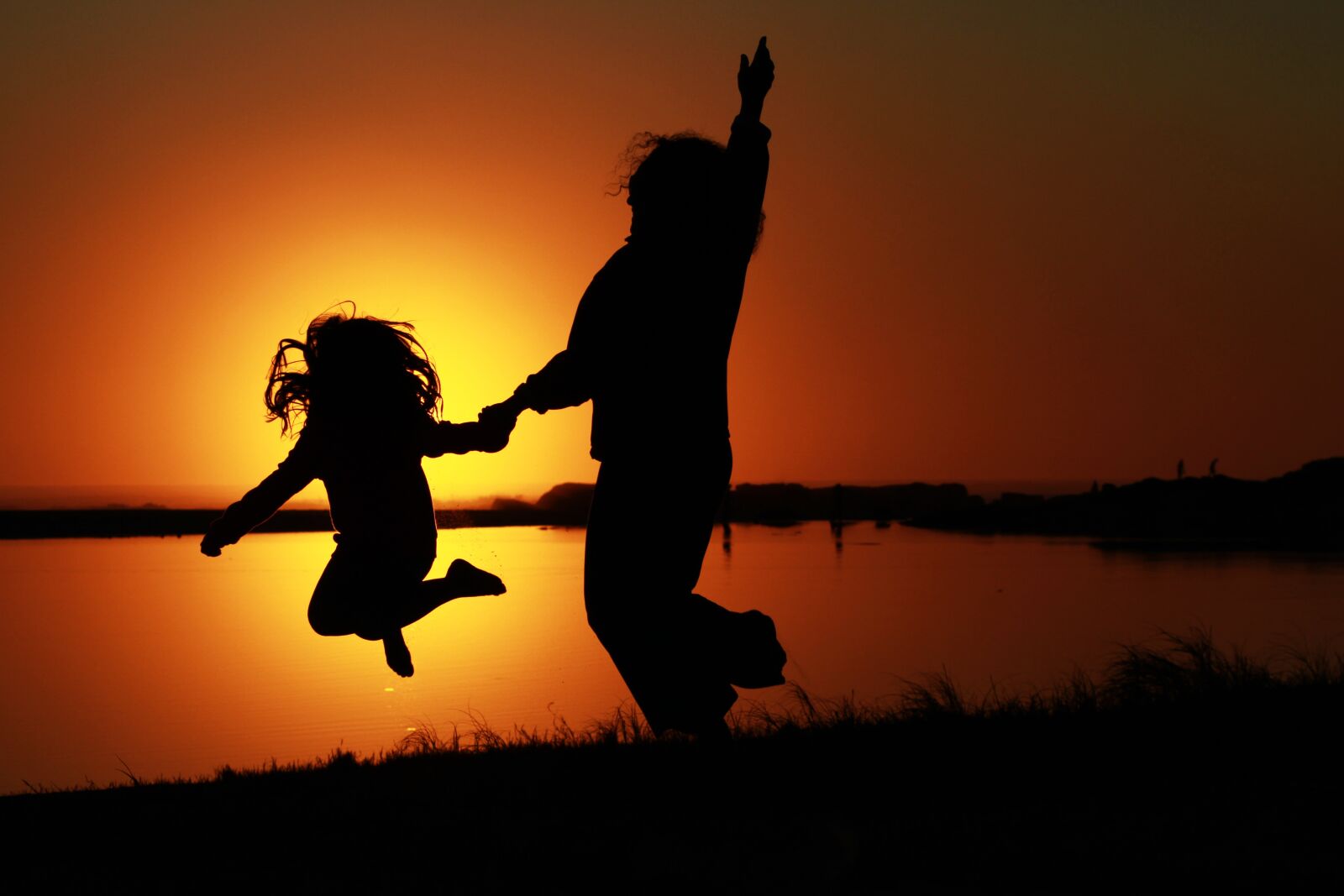 Canon EOS 7D sample photo. Sunset, dancing, jumping photography