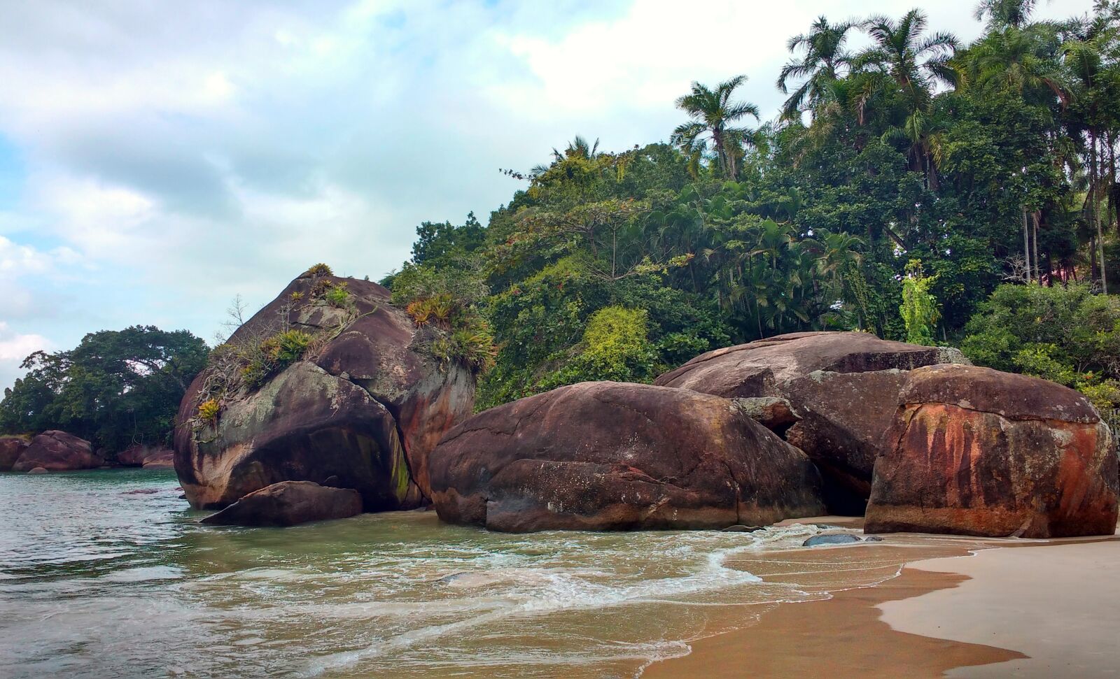 Motorola MotoG3 sample photo. Beach, stones, nature photography