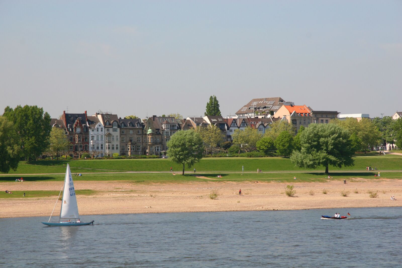 Canon EOS 20D sample photo. Rhine, d sseldorf, sailing photography