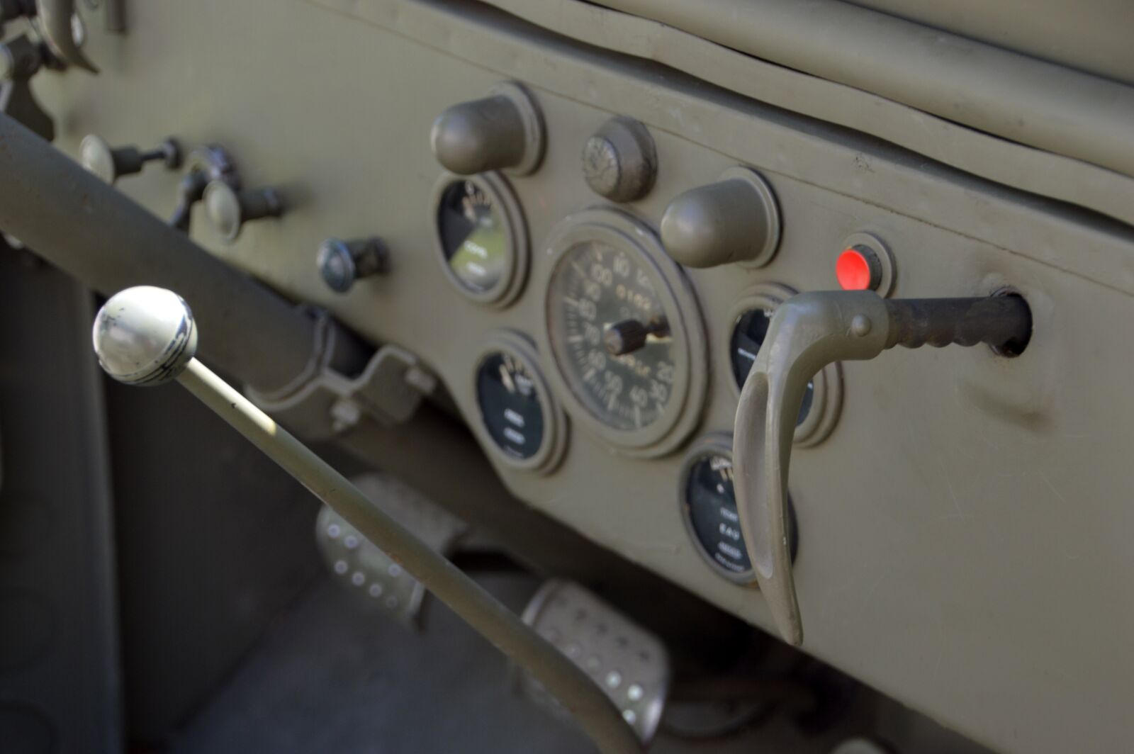 Nikon D3200 sample photo. Military vehicle, army, retro photography