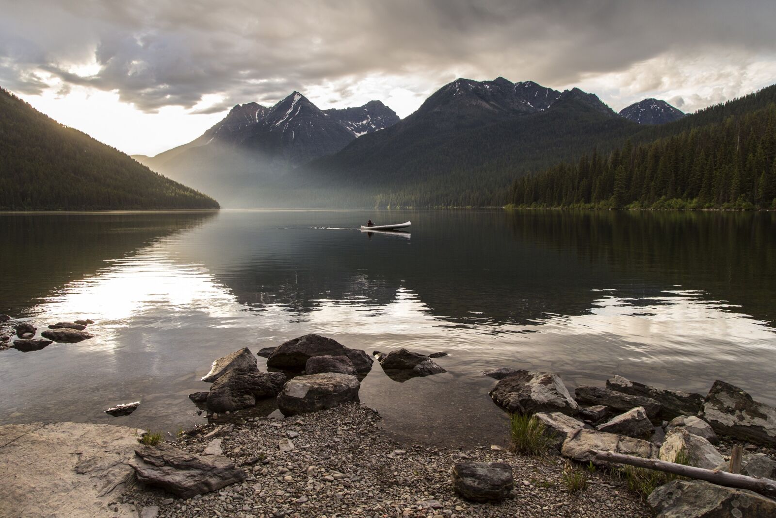 Canon EF 24-105mm F4L IS USM sample photo. Landscape, scenic, canoe photography