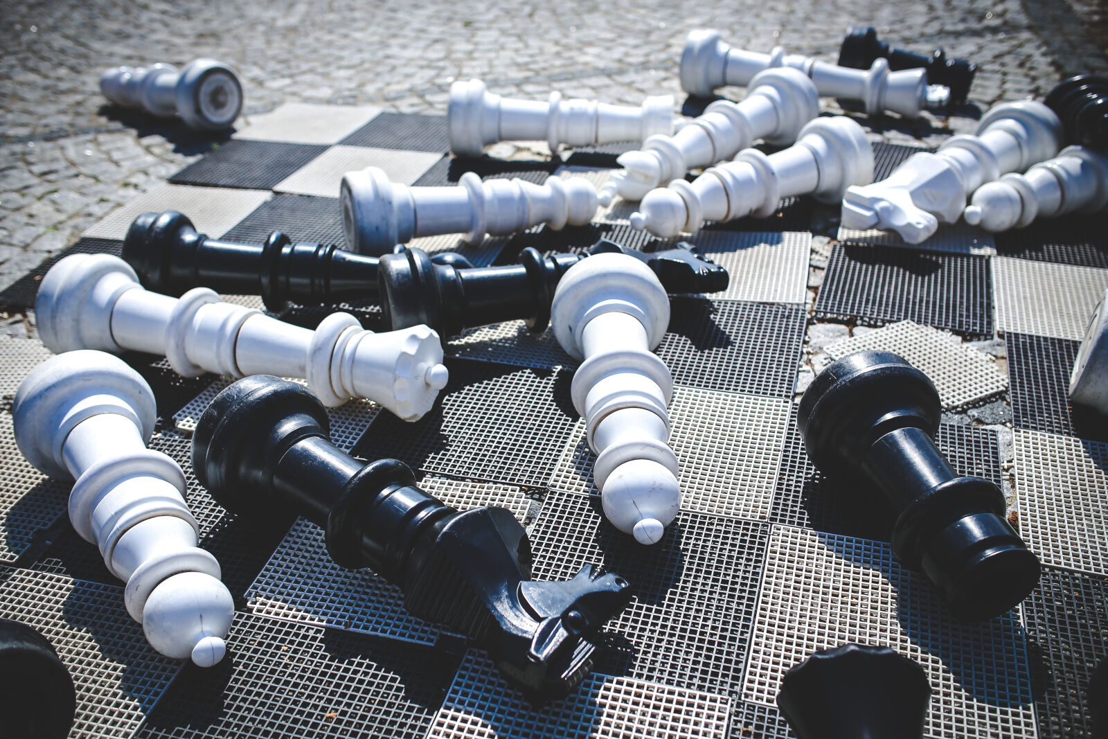 Canon EOS 6D + Sigma 35mm F1.4 DG HSM Art sample photo. Giant, chess photography