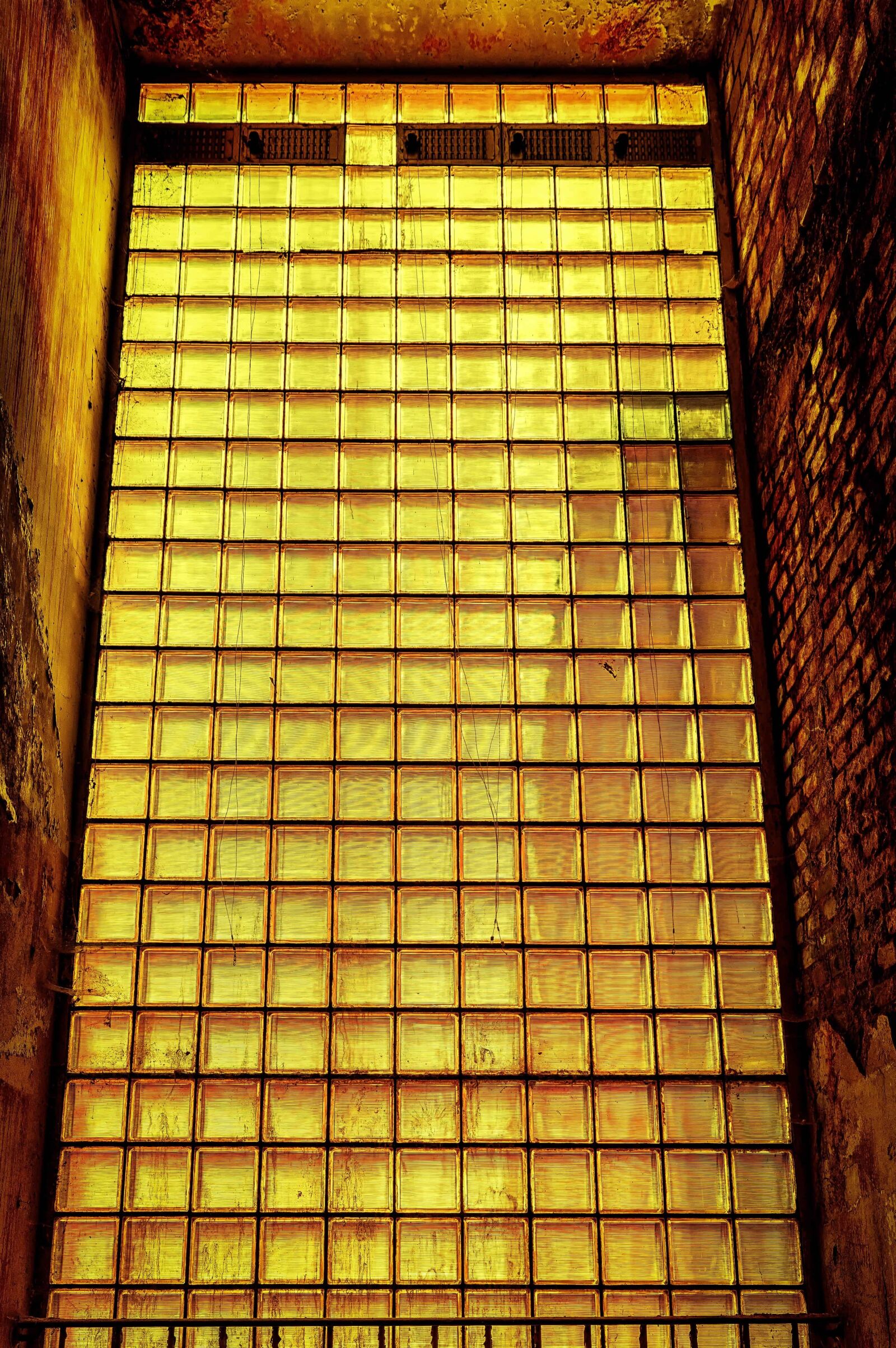 Nikon D3300 sample photo. Glass, light, cube, building photography