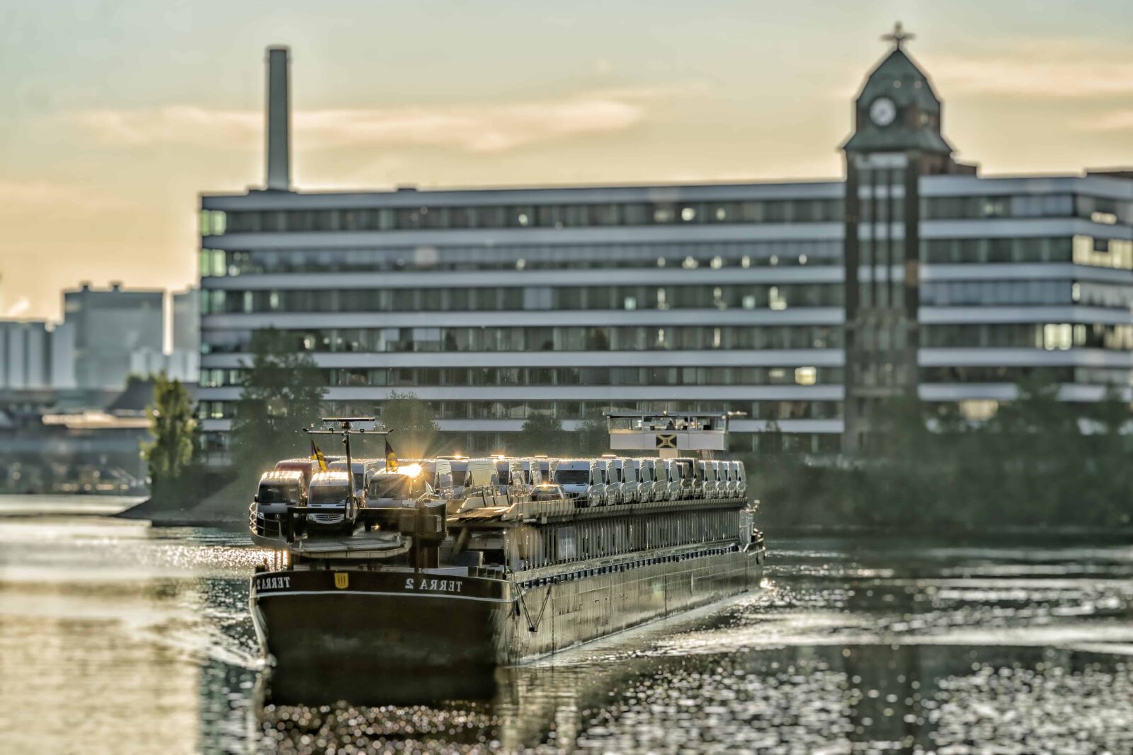 Nikon D3300 sample photo. Architecture, city, sky, river photography