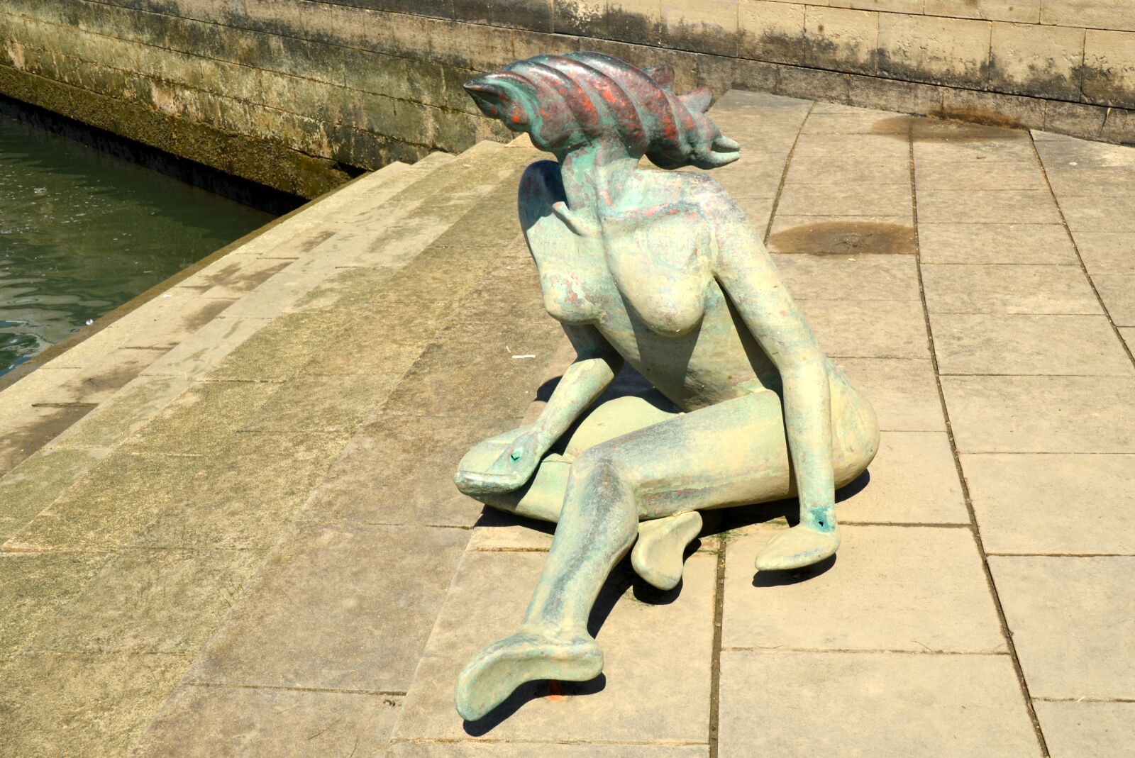 Nikon D5100 sample photo. Art, sculpture, shell photography