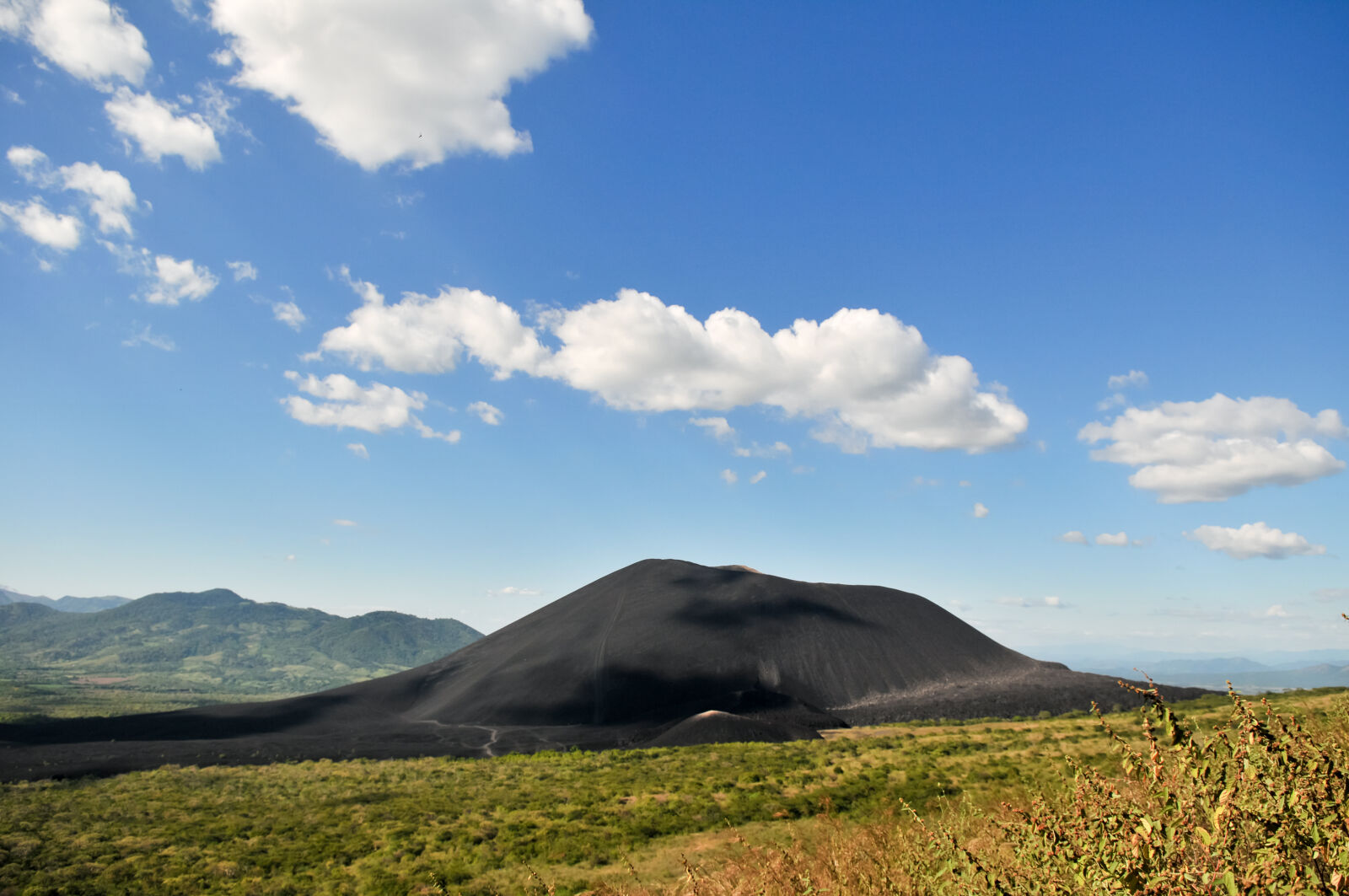 Nikon D300S sample photo. Landscape, nature, sky, clouds photography