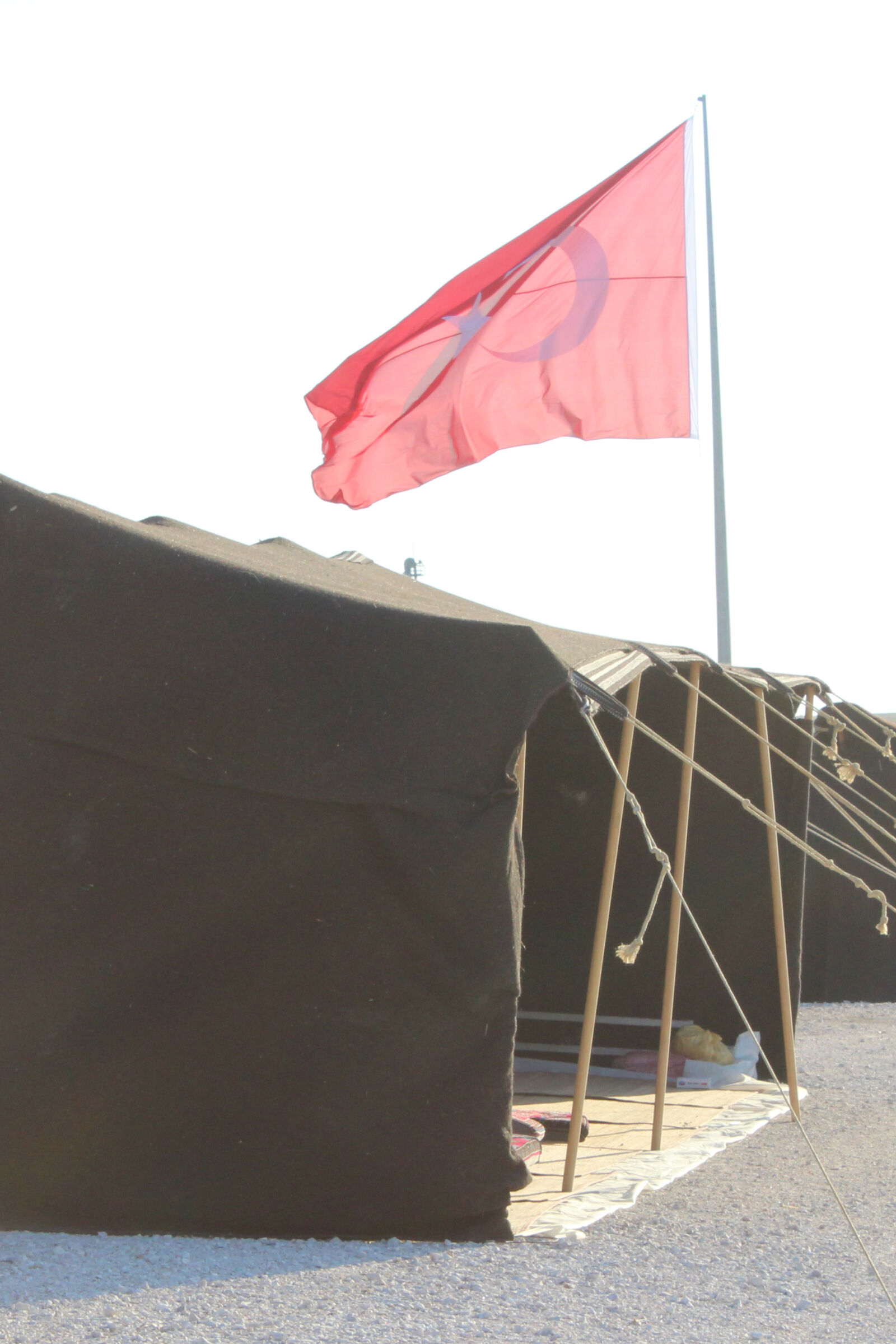 Canon EOS 600D (Rebel EOS T3i / EOS Kiss X5) sample photo. Tent, turkishflag, dome, nationality photography