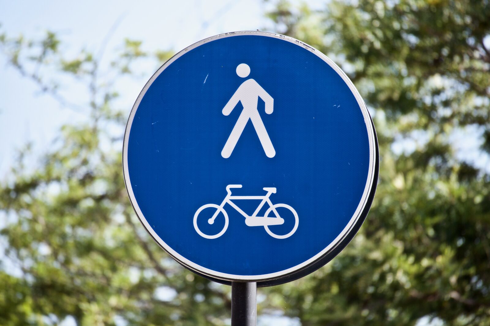 Canon EOS M sample photo. Road sign, street sign photography