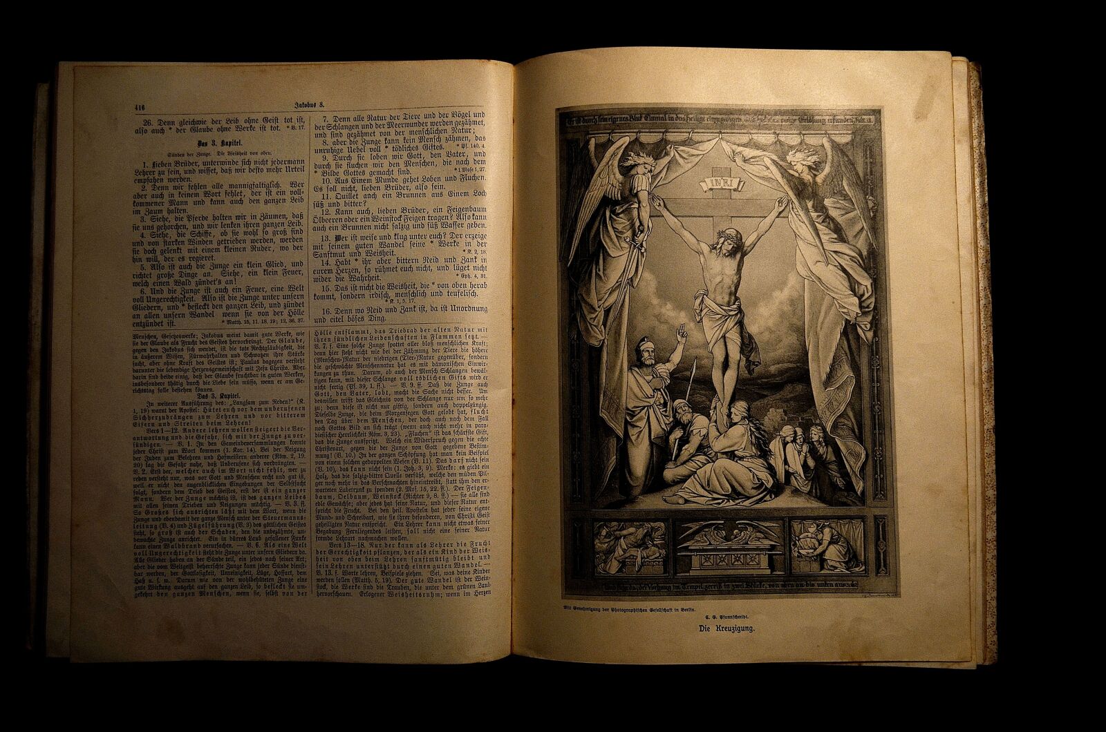 Nikon D5100 sample photo. Bible, book, holy scripture photography
