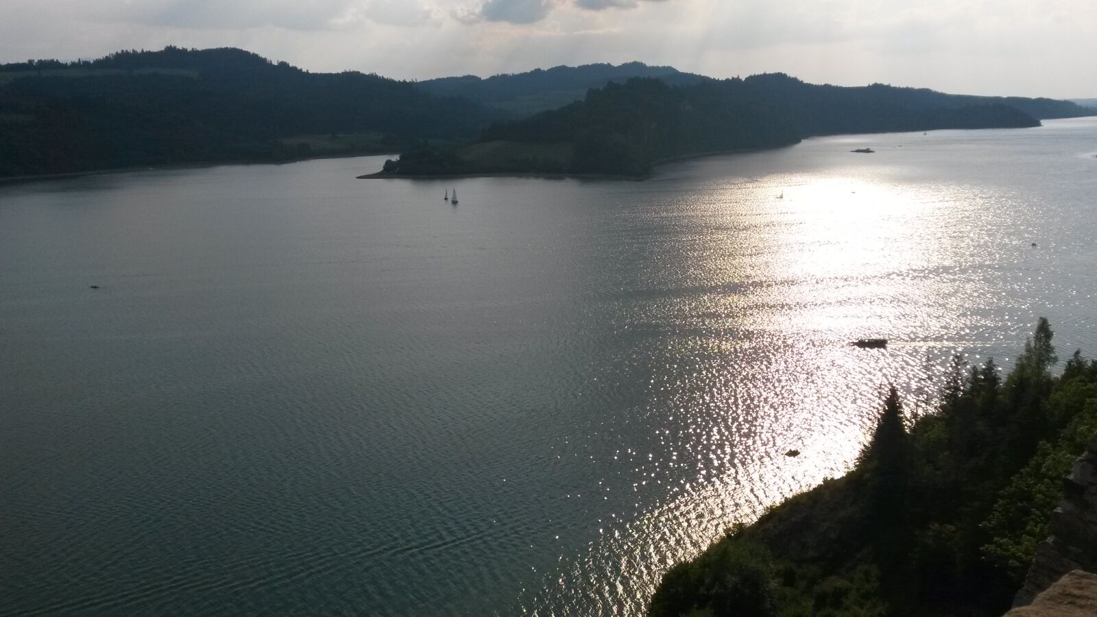 Samsung Galaxy S4 Mini sample photo. Lake, water photography