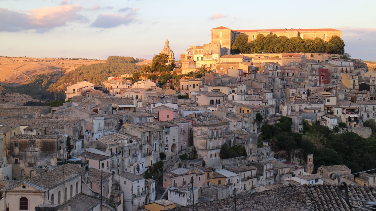 Canon EOS M sample photo. Ragusa, sicily, italy photography