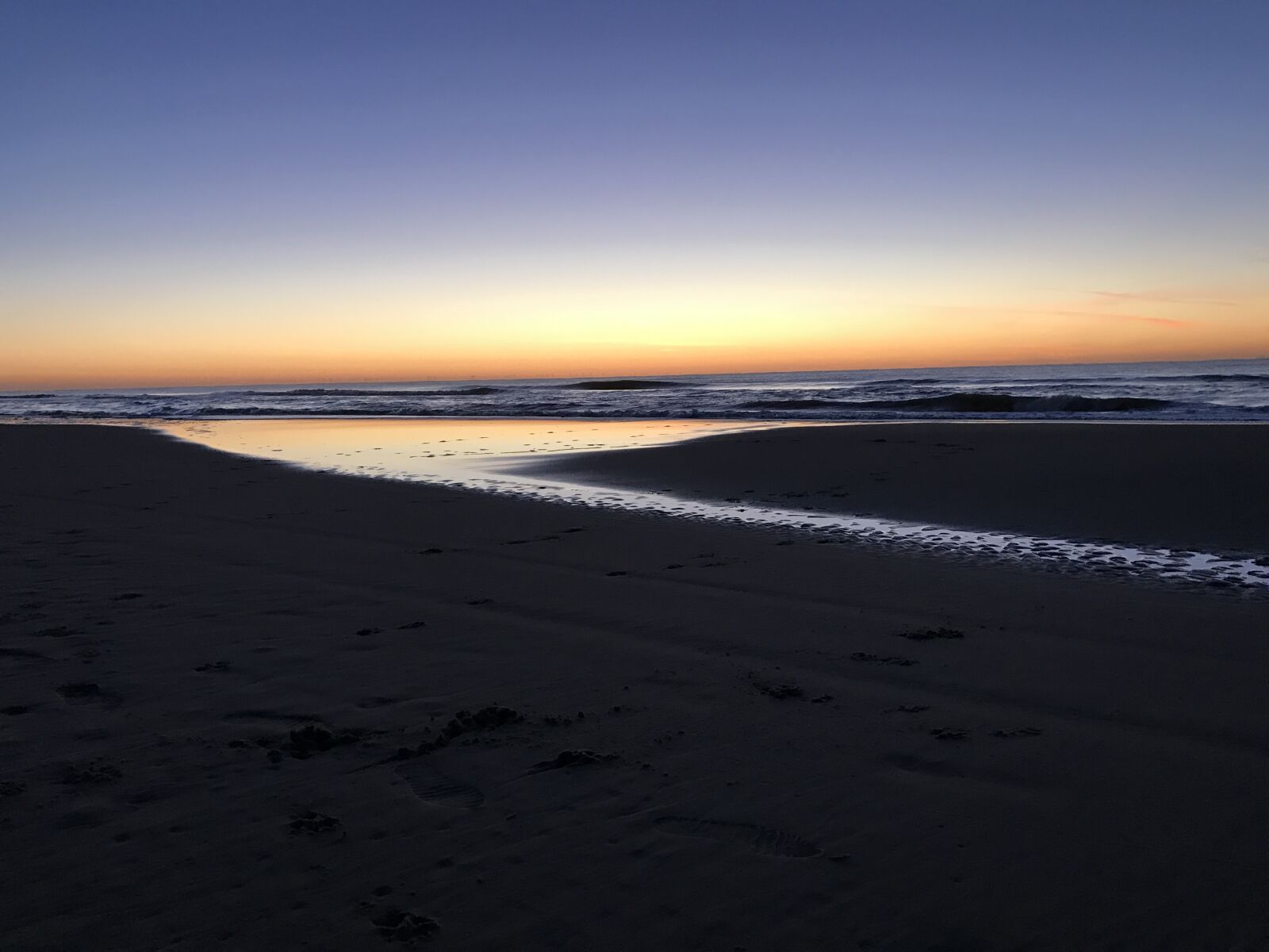 Apple iPhone 7 sample photo. Sunset, beach, sea photography