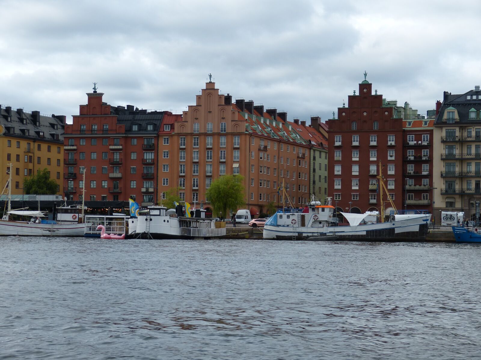 Panasonic Lumix DMC-FZ150 sample photo. Stockholm, sweden, architecture photography
