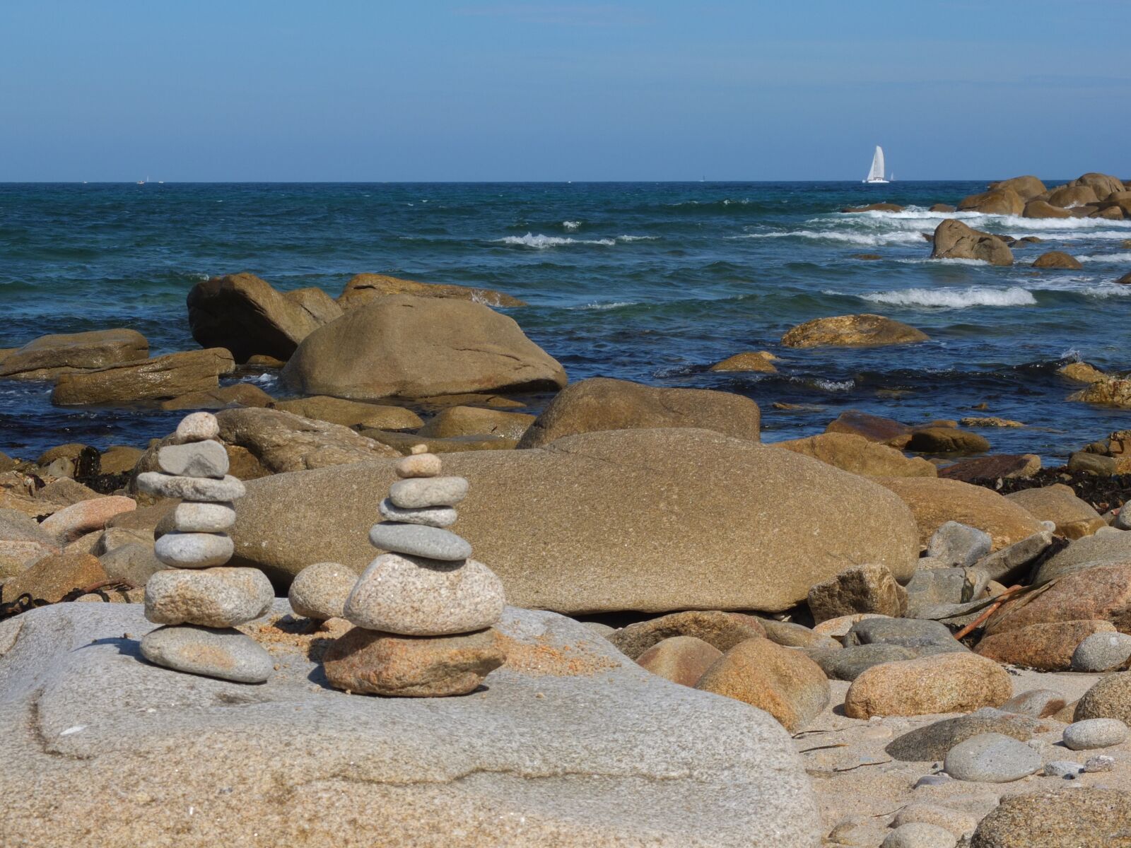 Fujifilm X10 sample photo. Pebble, beach, pebbles photography