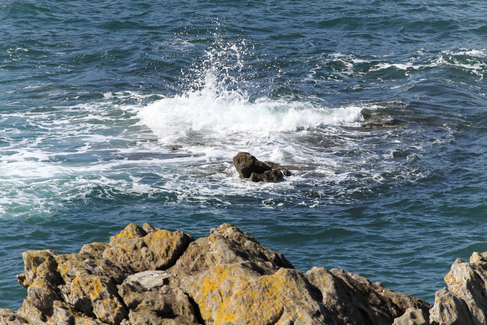 Canon EOS 50D sample photo. Sea, rock, landscape photography
