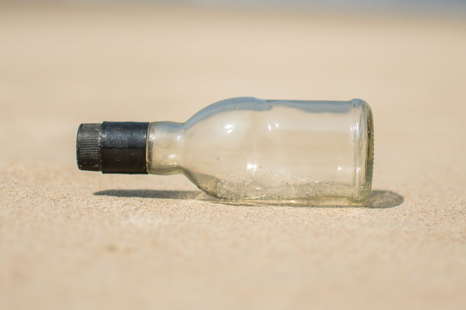 Nikon D5200 sample photo. Bottle, sand, beach photography