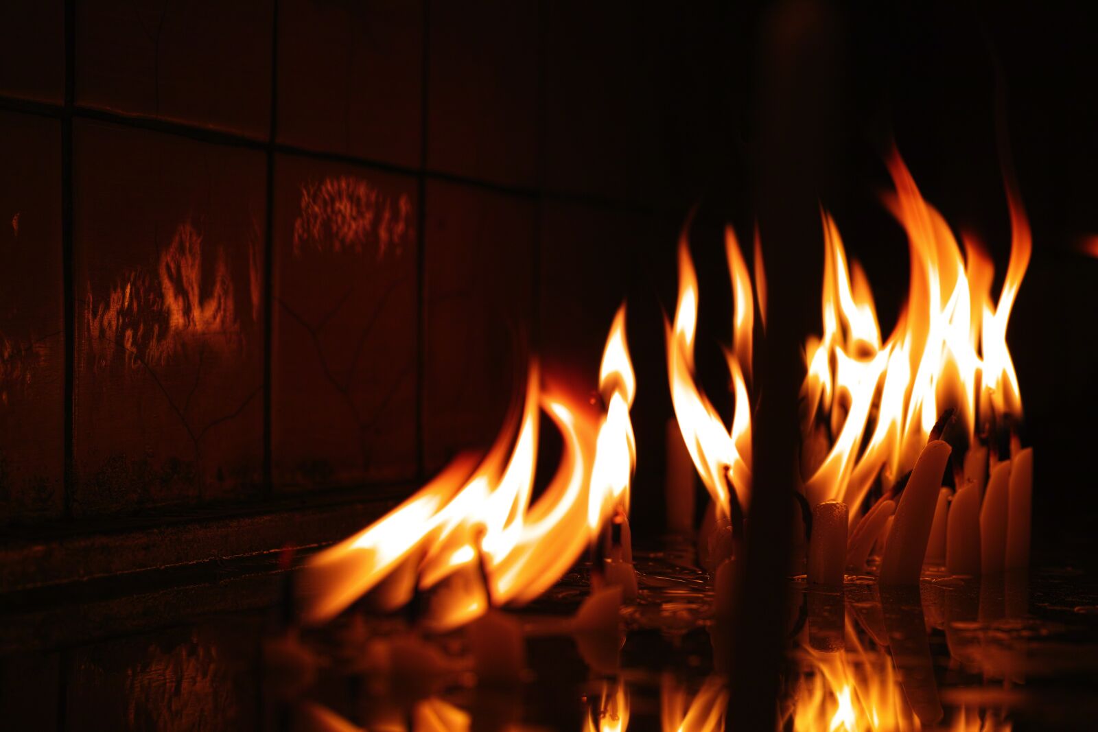 Sigma DP3 Merrill sample photo. Flame, ali, candle photography