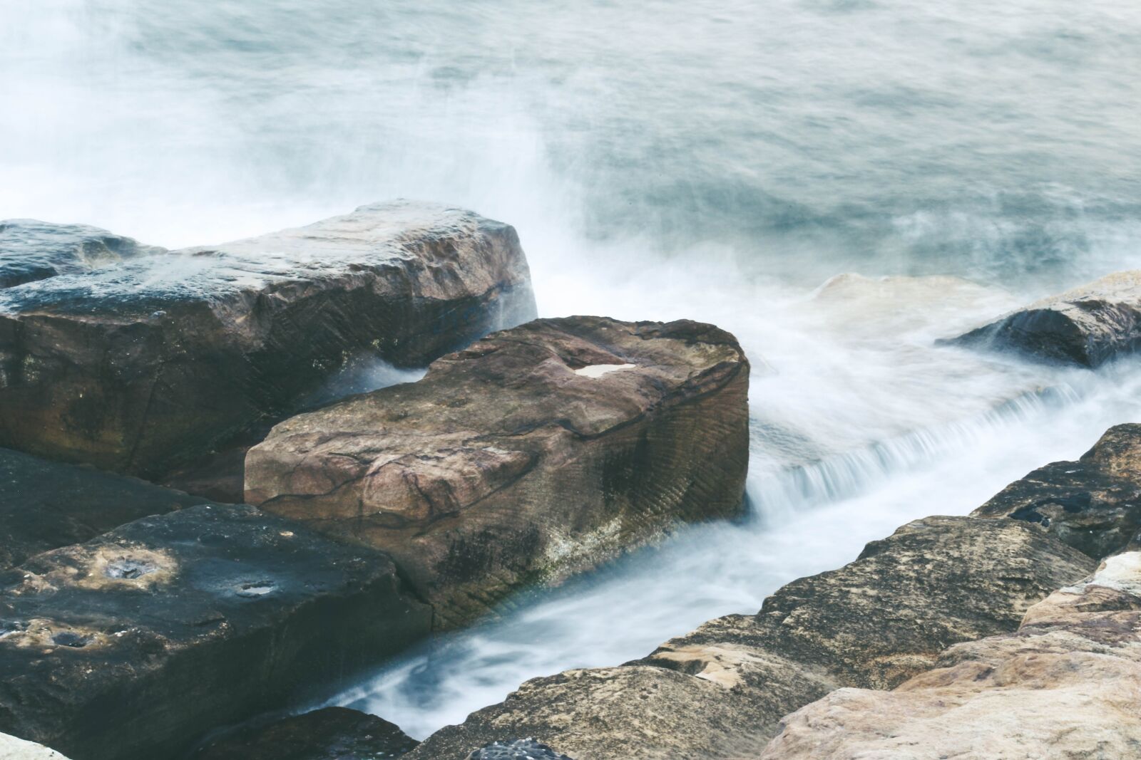 Canon EOS 700D (EOS Rebel T5i / EOS Kiss X7i) sample photo. Barangaroo, sydney, rocks photography