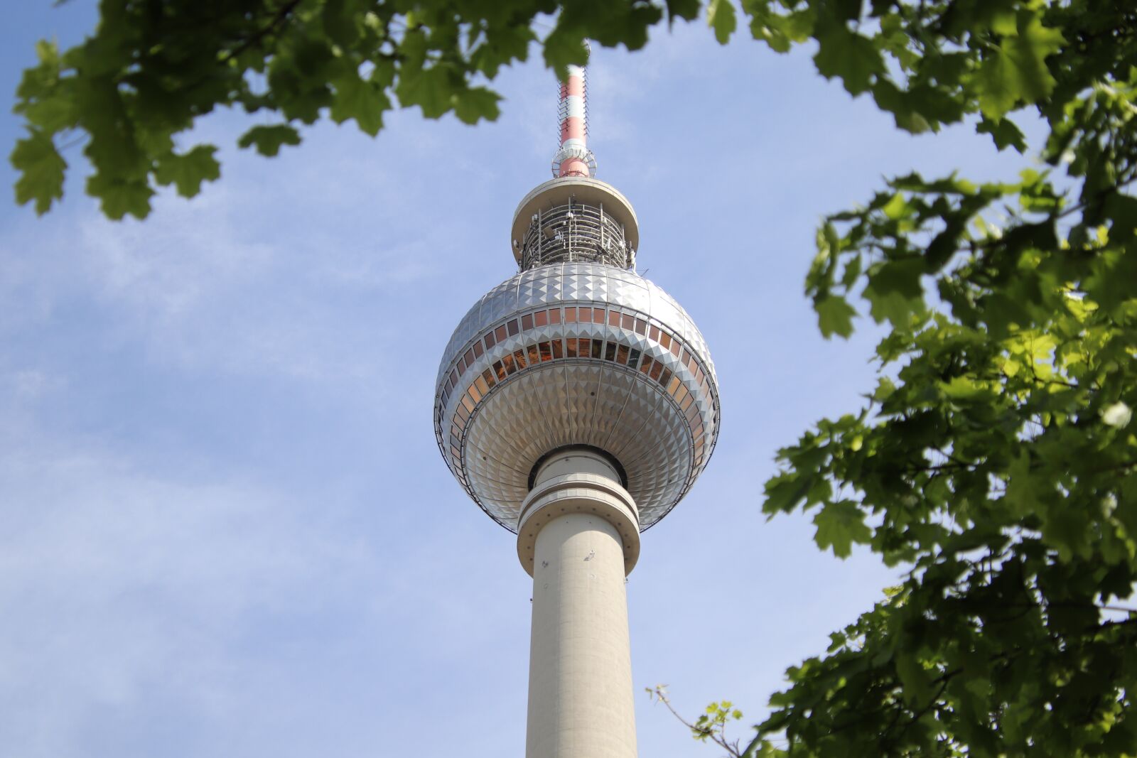 Canon EOS 800D (EOS Rebel T7i / EOS Kiss X9i) sample photo. Tv tower, berlin, alexanderplatz photography