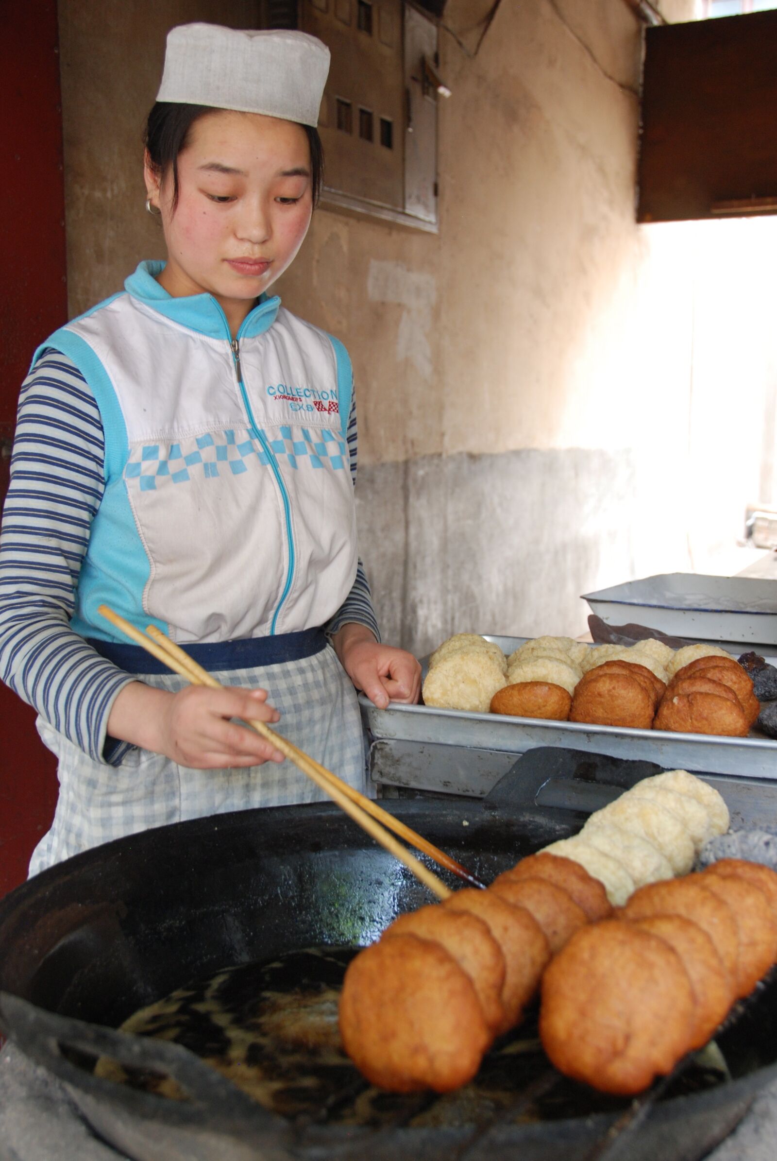 Nikon D80 sample photo. Food, china, woman photography