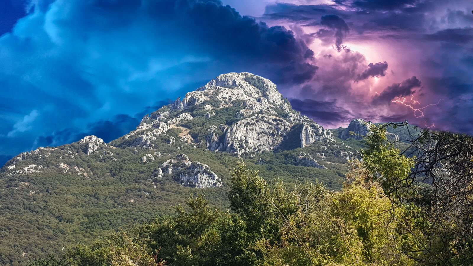 Samsung Galaxy S8+ sample photo. Alburni, mountain, sky photography