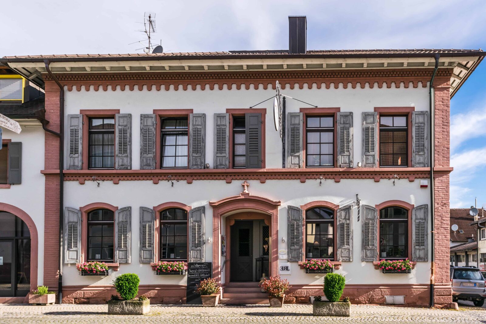 Nikon D3300 sample photo. Architecture, house, facade, residence photography