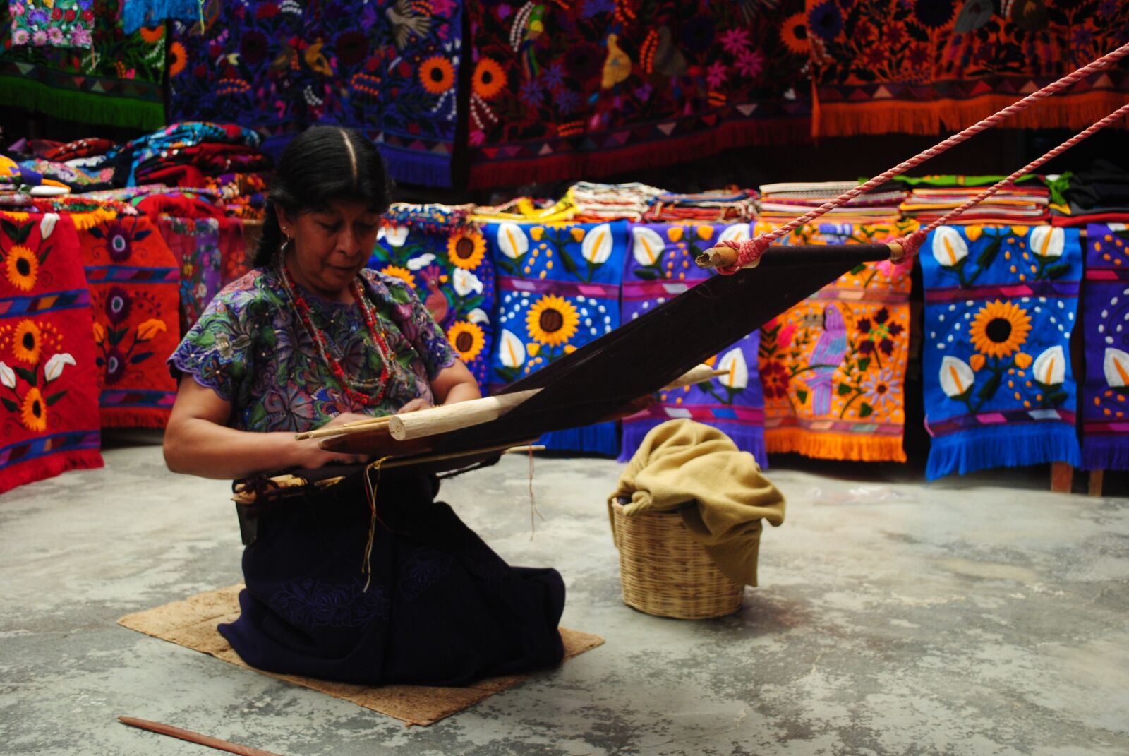 Nikon D3000 sample photo. Crafts, women, tradition photography