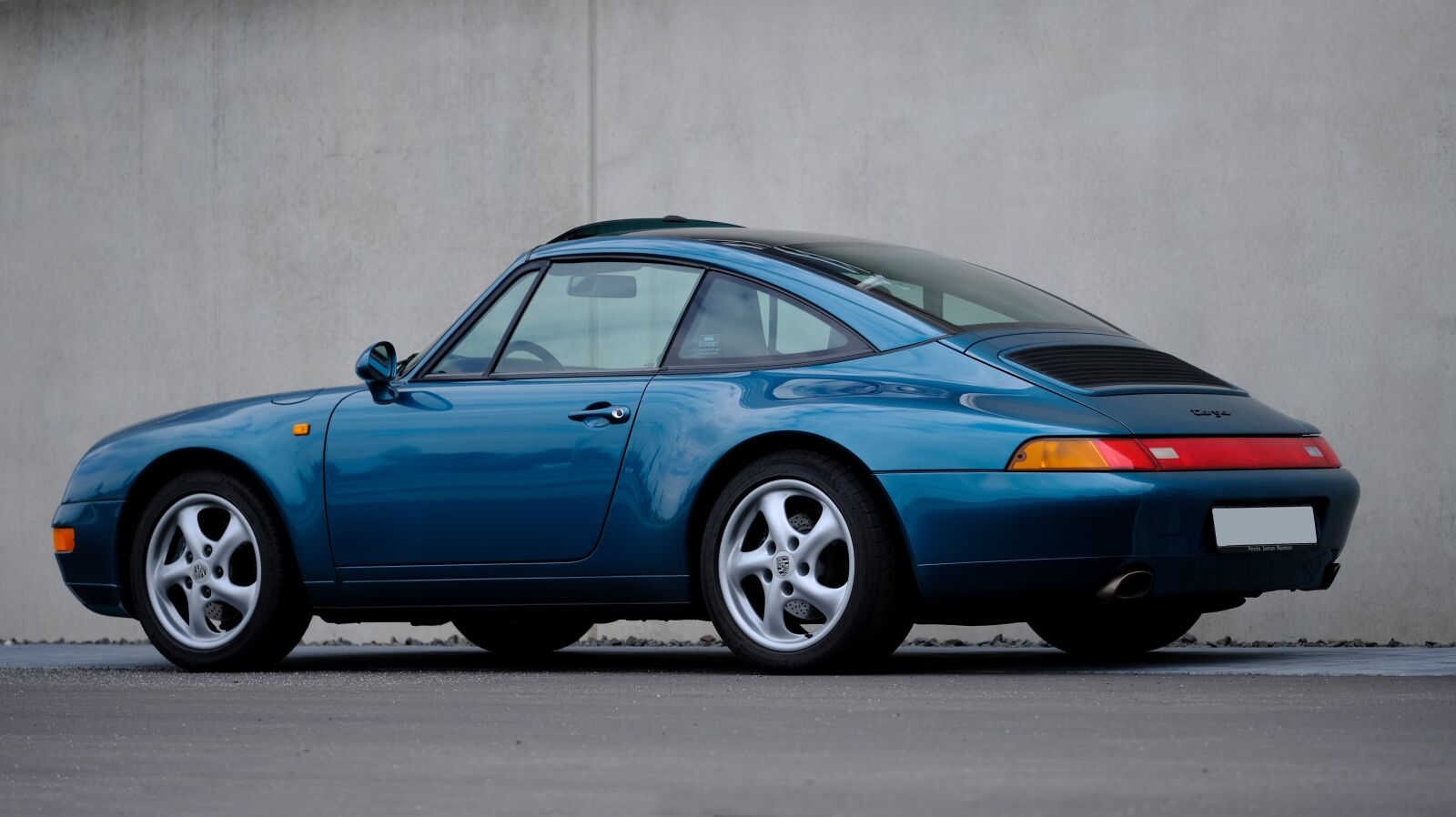 Fujifilm X-T2 + Fujifilm XF 80mm F2.8 R LM OIS WR Macro sample photo. Porsche, targa, 911 photography