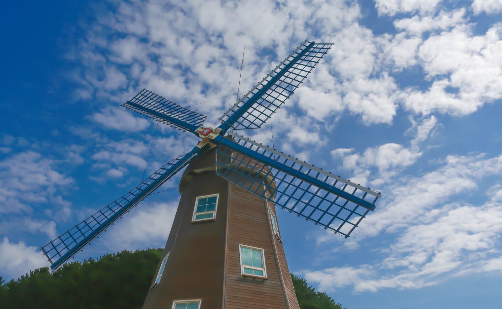 Canon EOS 5D Mark III sample photo. Windmill, hill, sky photography