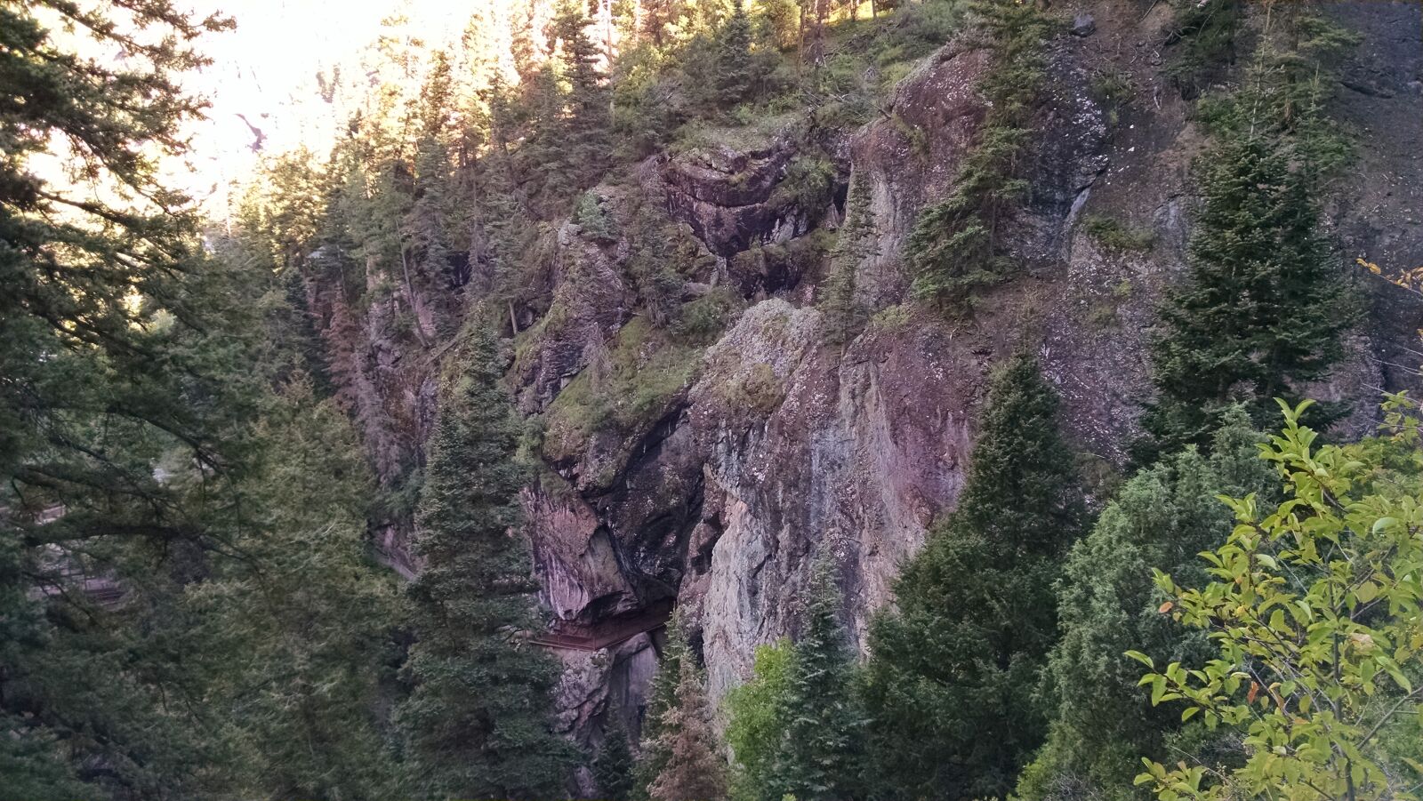 Motorola XT1080 sample photo. Mountains photography