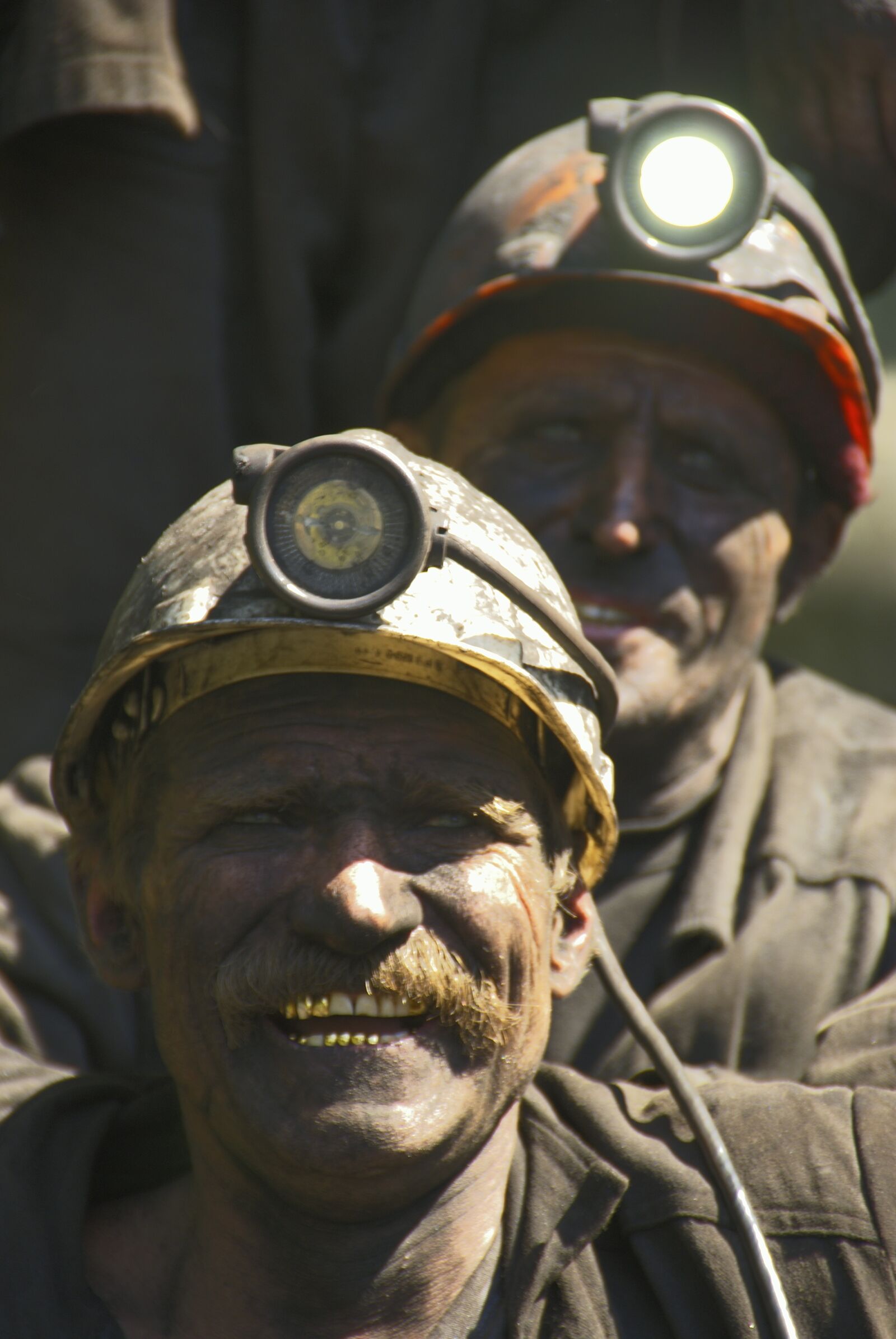 Sony Alpha DSLR-A100 sample photo. Production, miners, coal photography