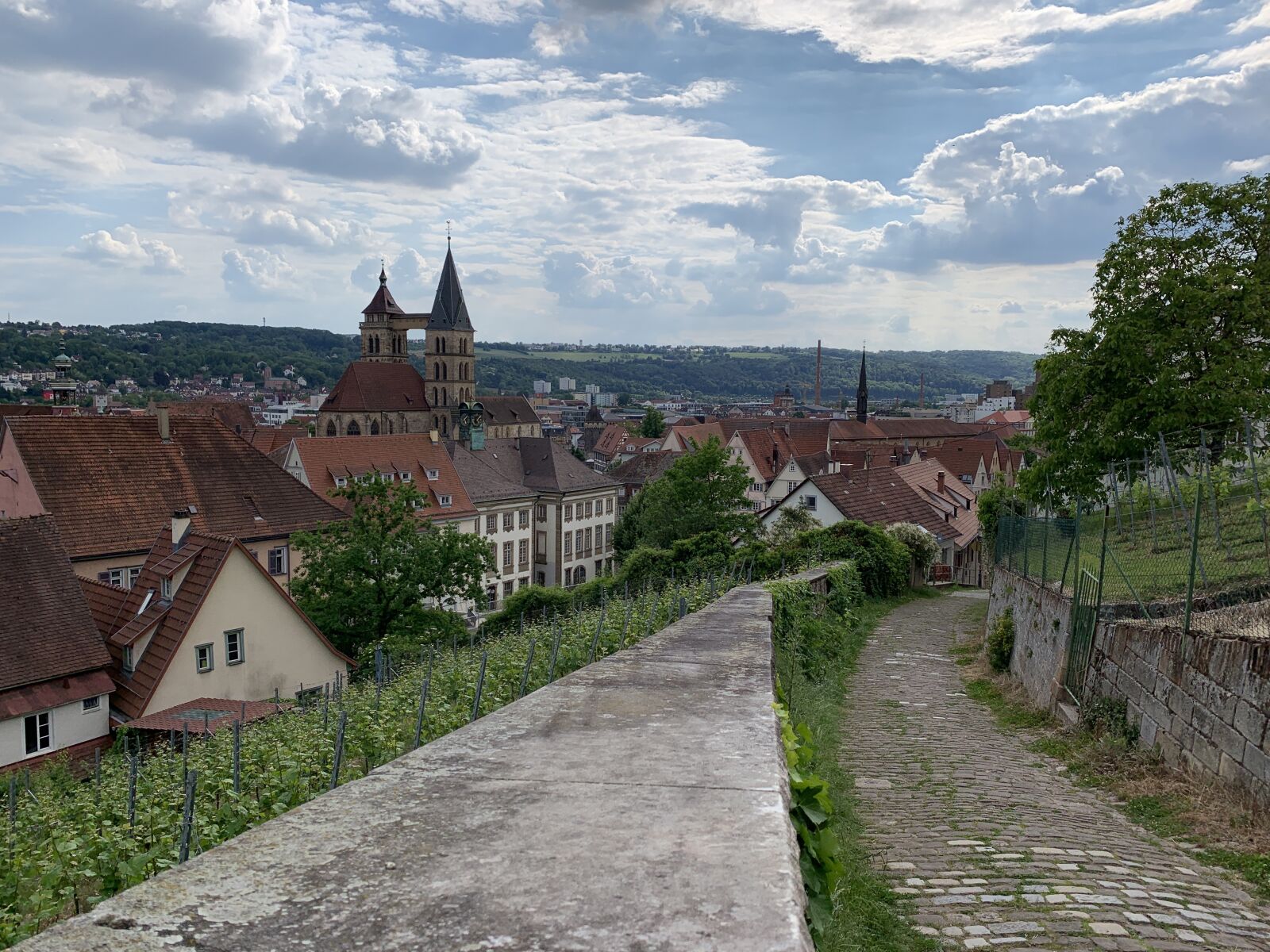 Apple iPhone XR sample photo. Esslingen, city, church photography