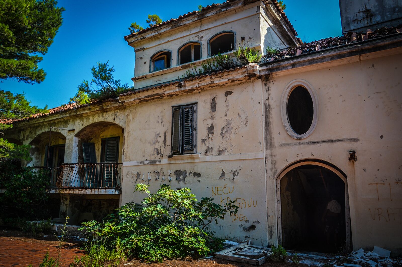 Nikon D3200 sample photo. Kupari, dubrovnik, grand hotel photography
